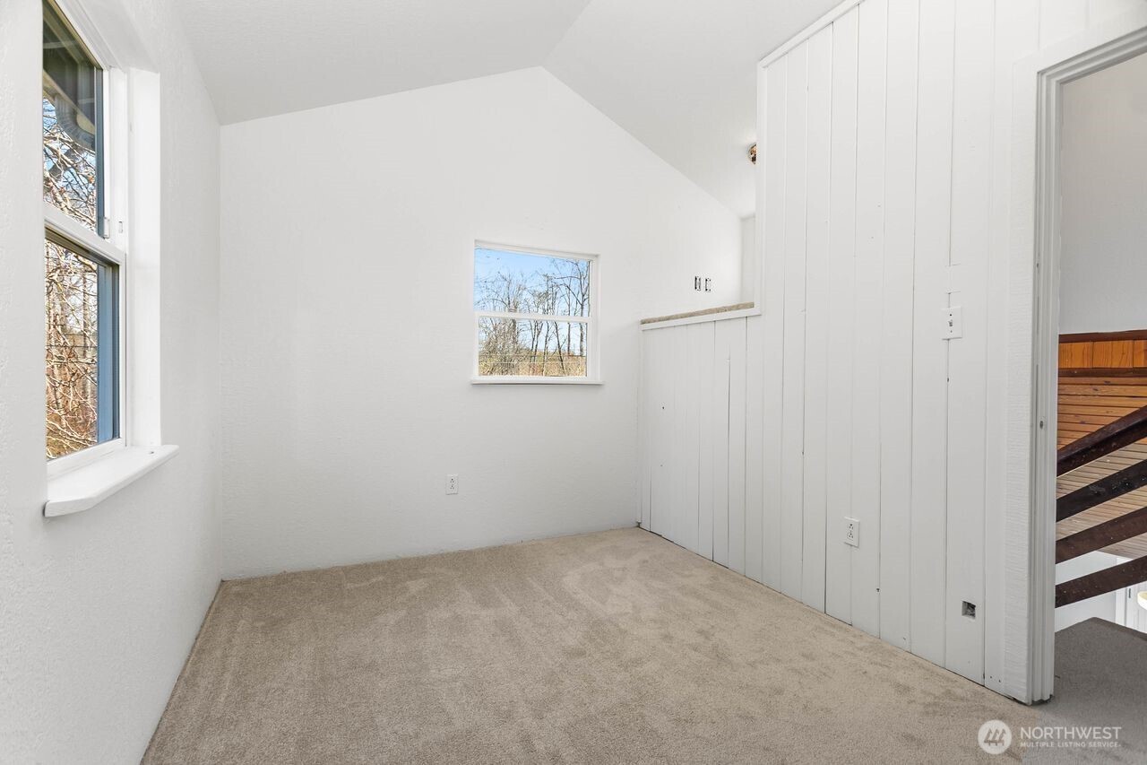 3671 Harnden Road
