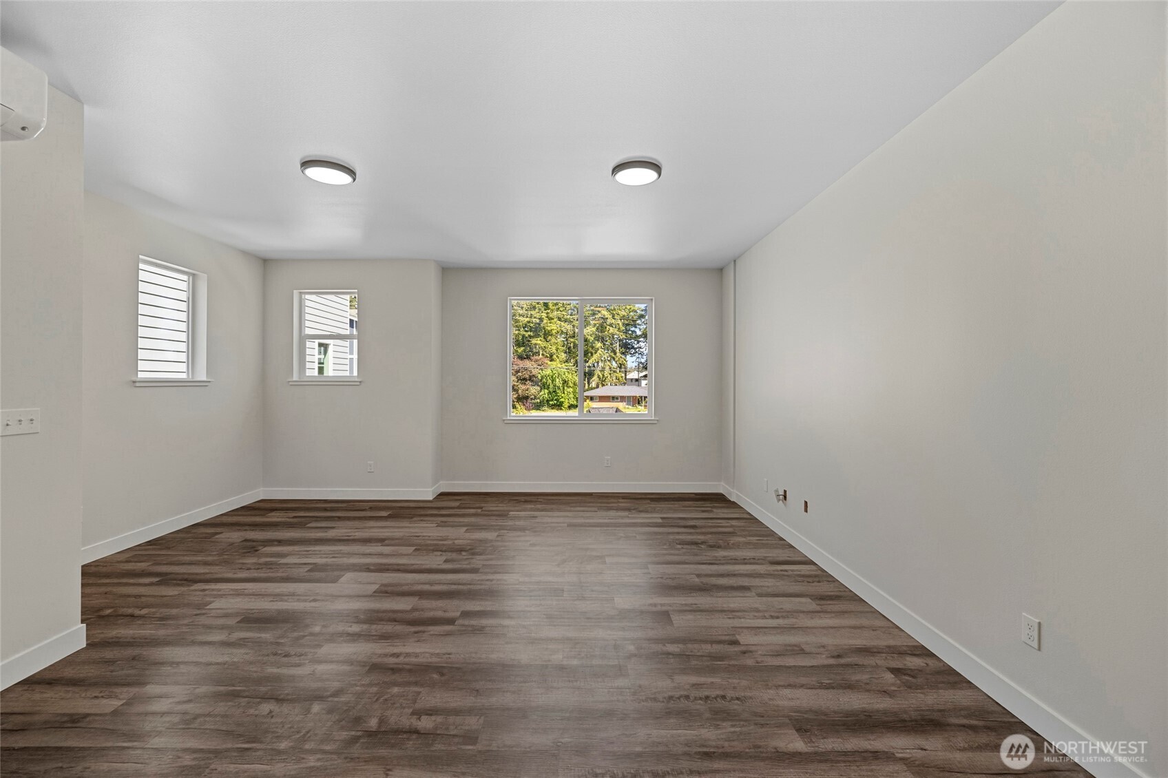945 NW Heller Street Unit: A2