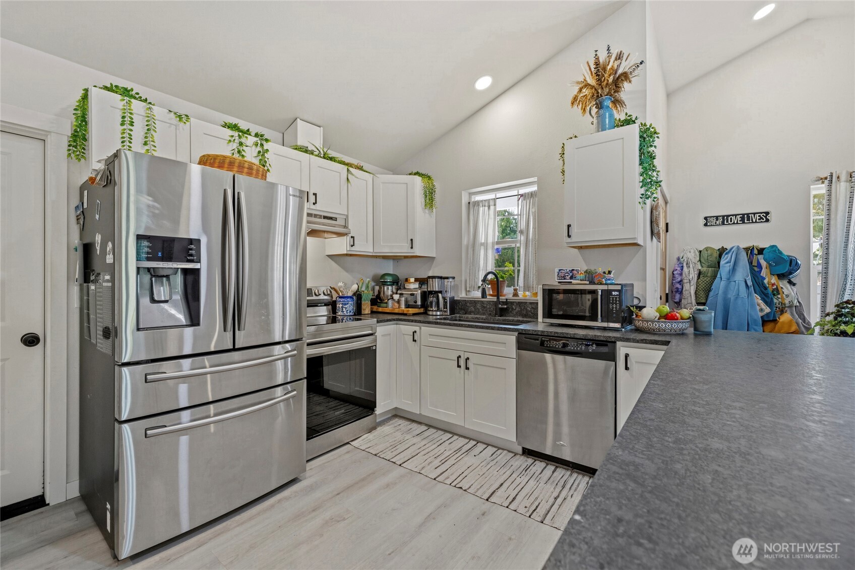 3615 Britzman Loop