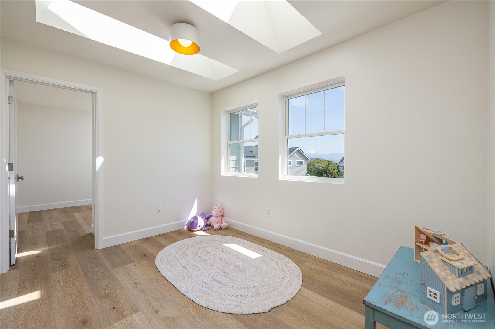 2916 K Avenue