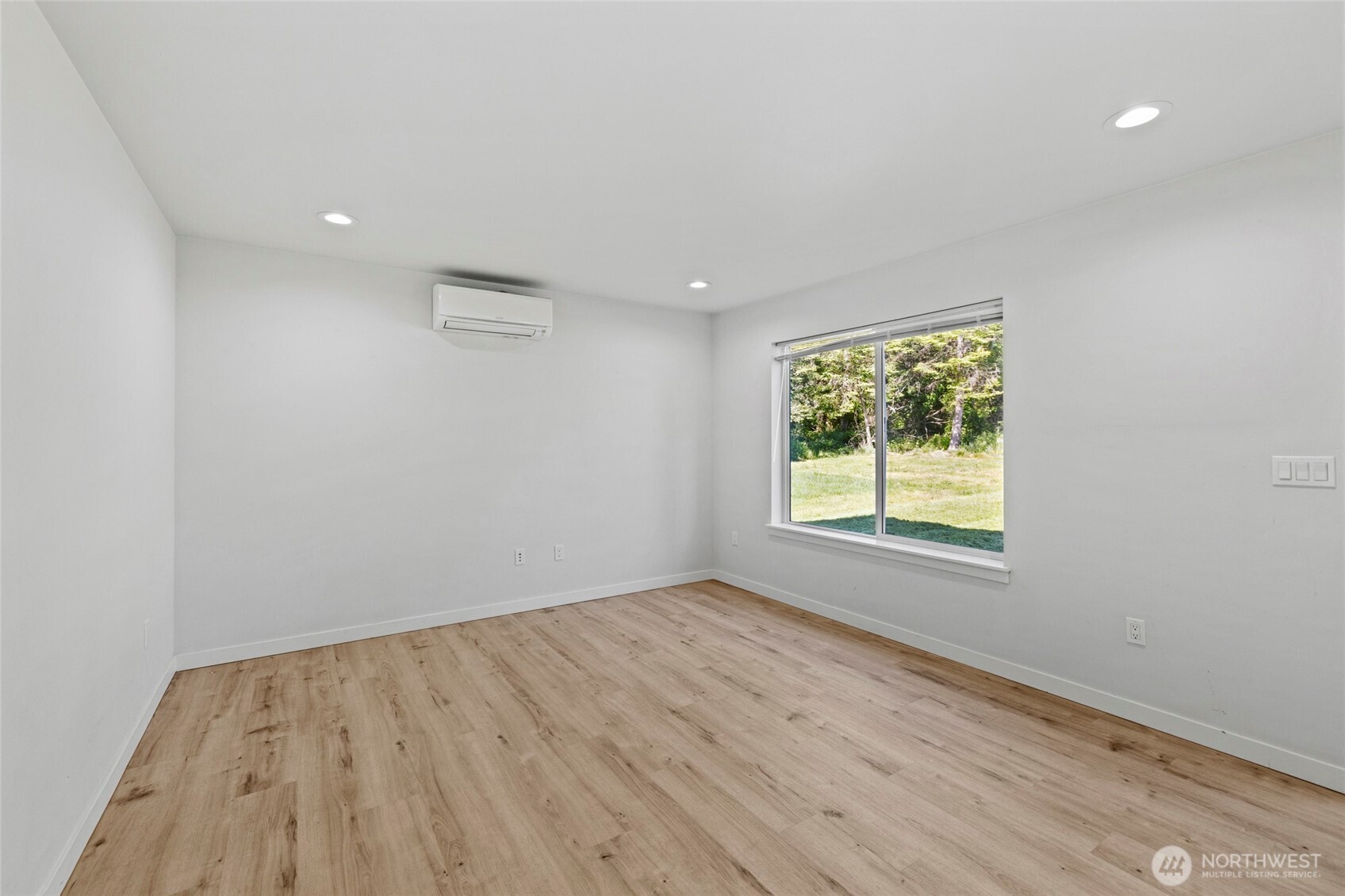 1299 Russell Drive
