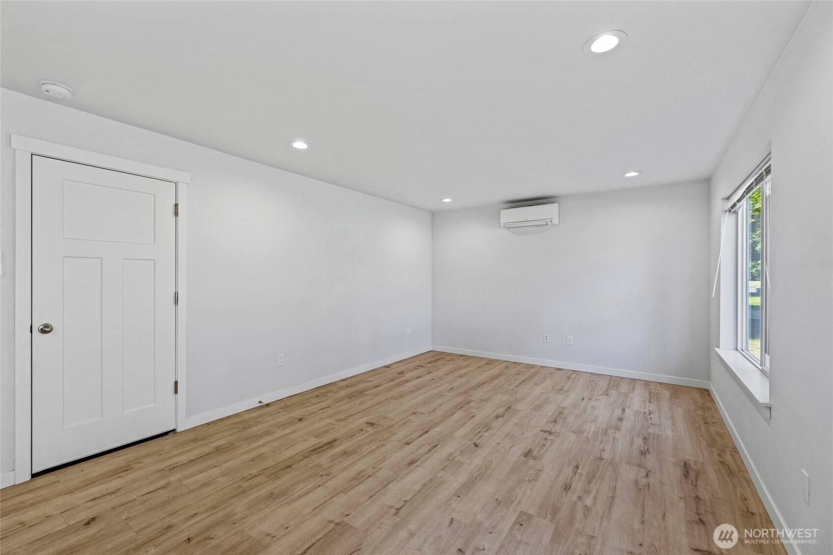 1299 Russell Drive