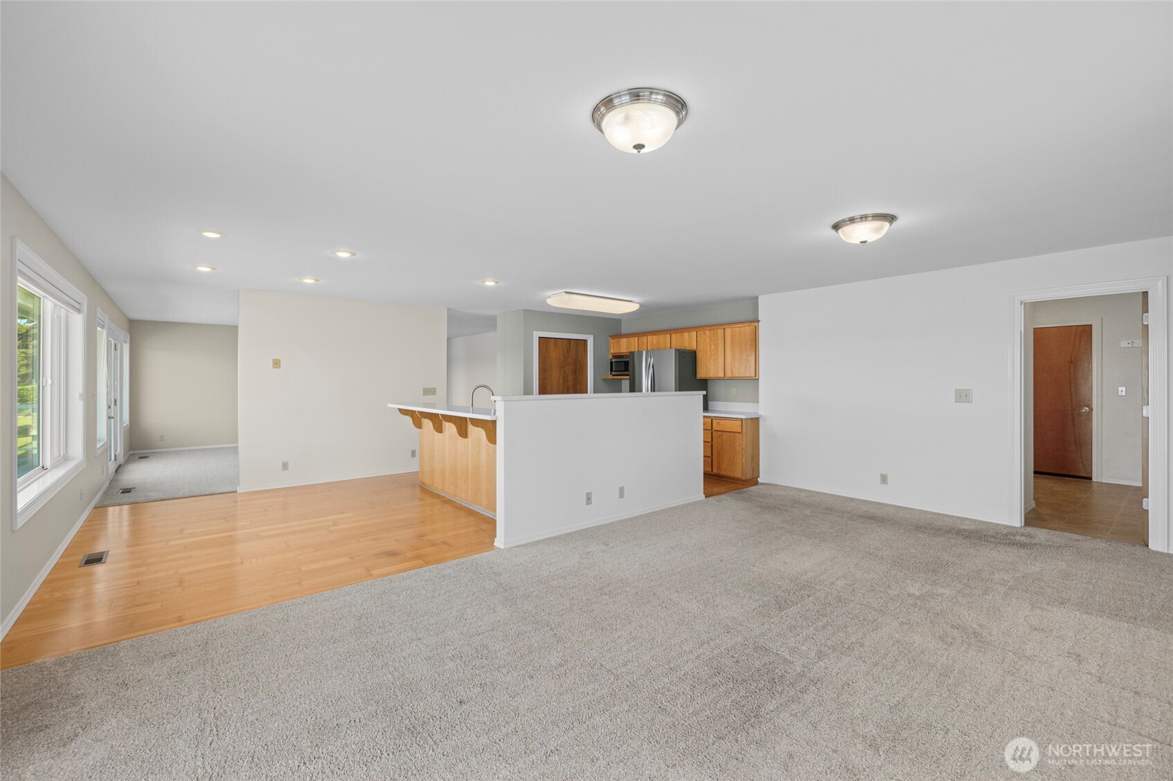 639 E Beacon View Drive