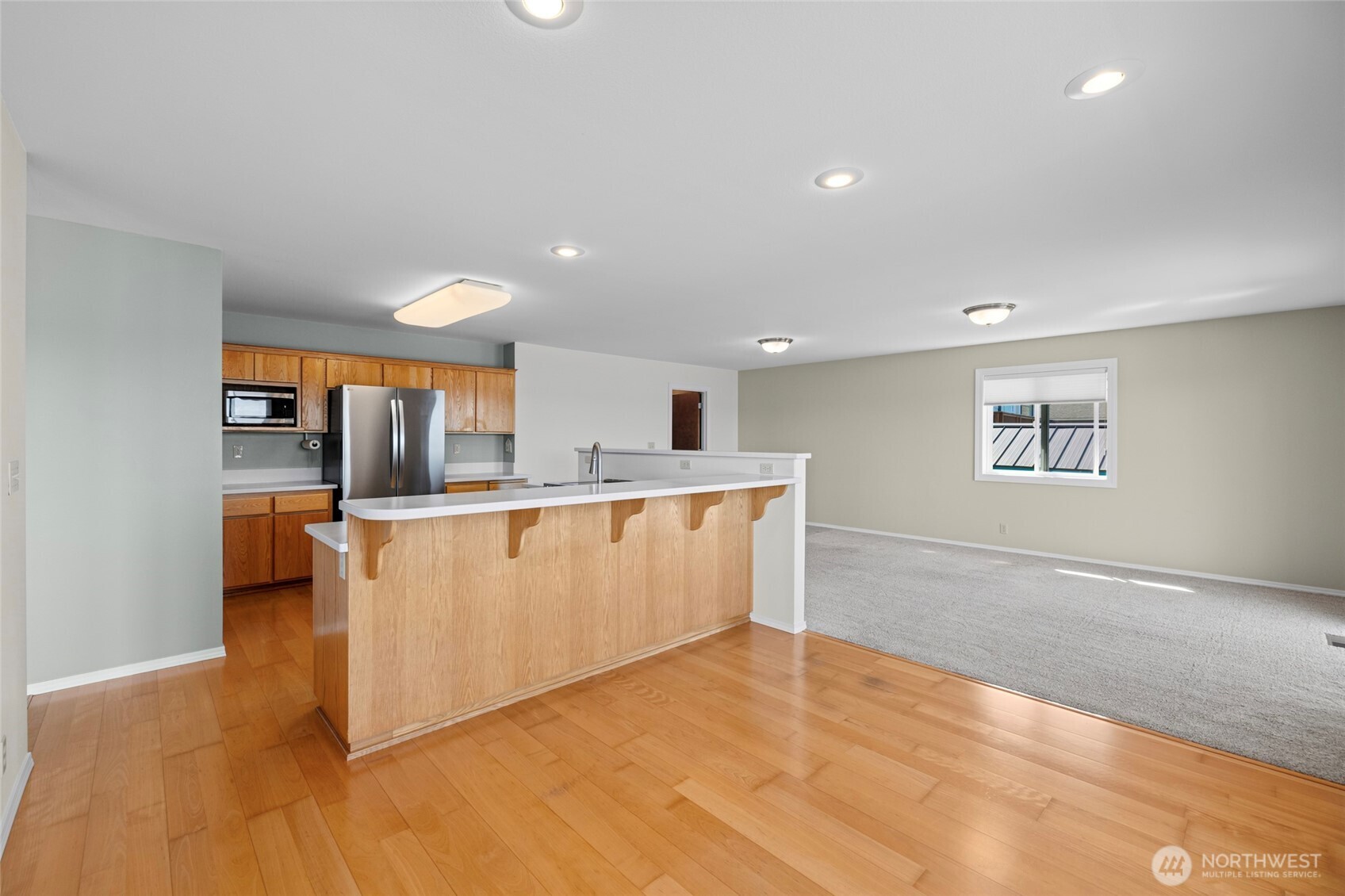 639 E Beacon View Drive
