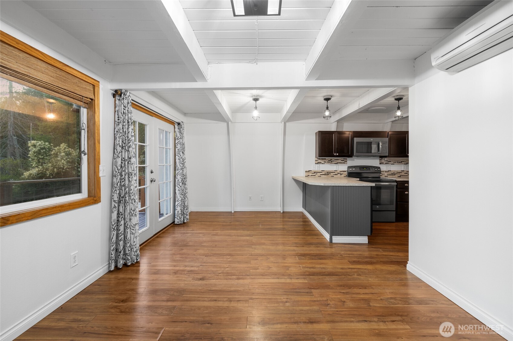 1117 Halsey Drive
