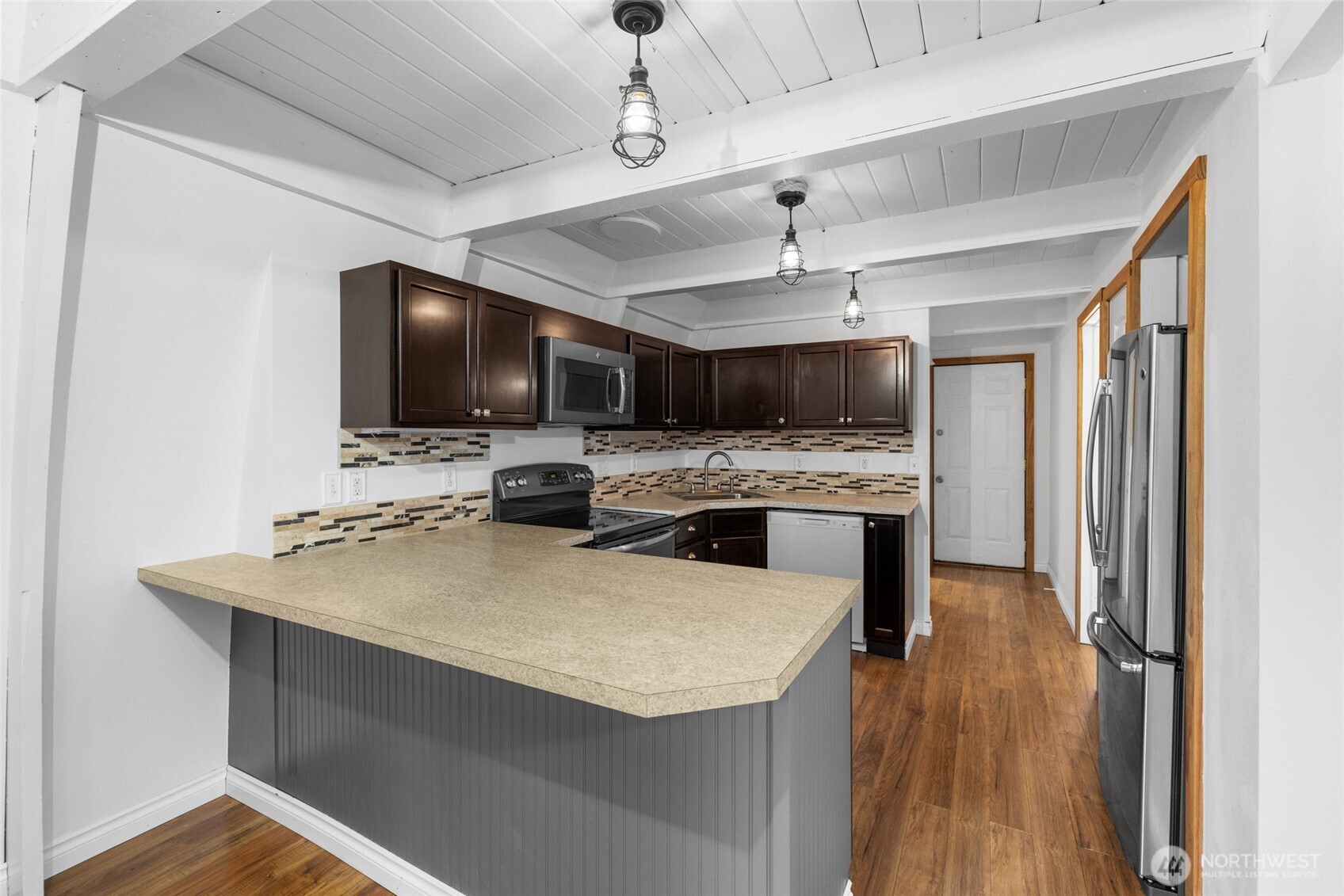1117 Halsey Drive