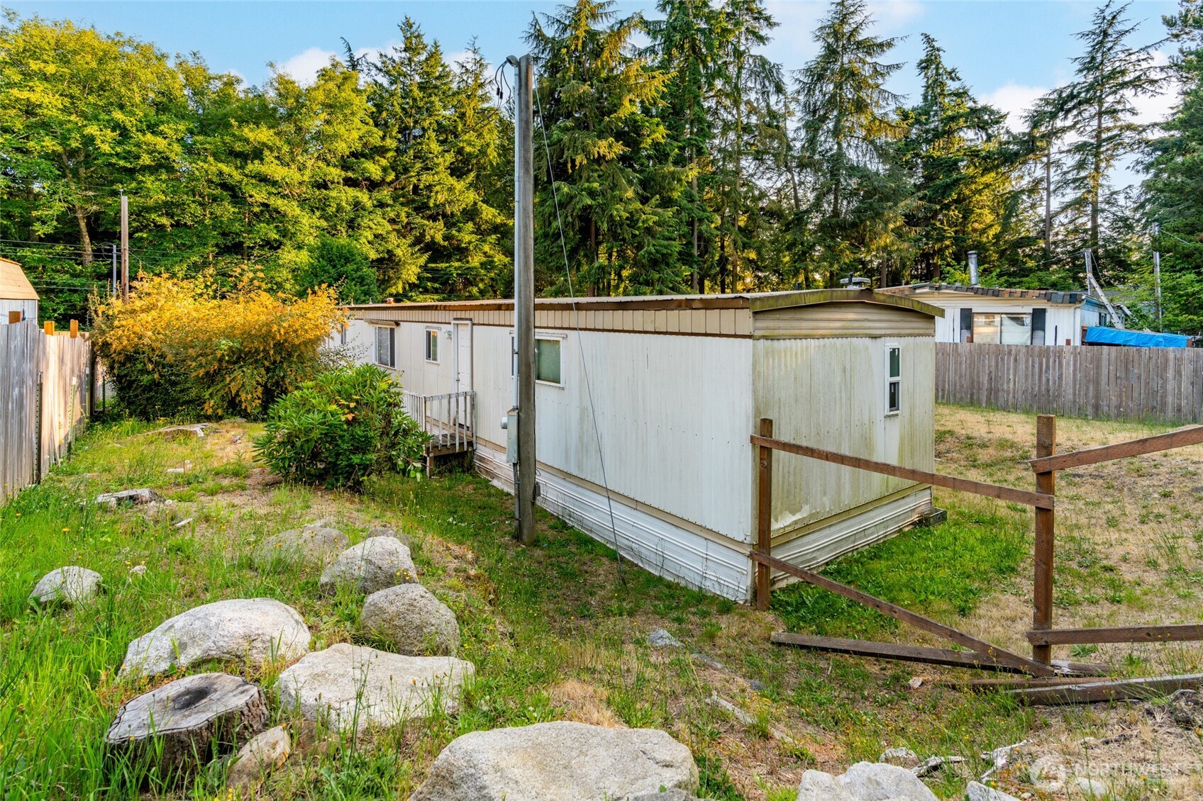 590 Ocean View Drive