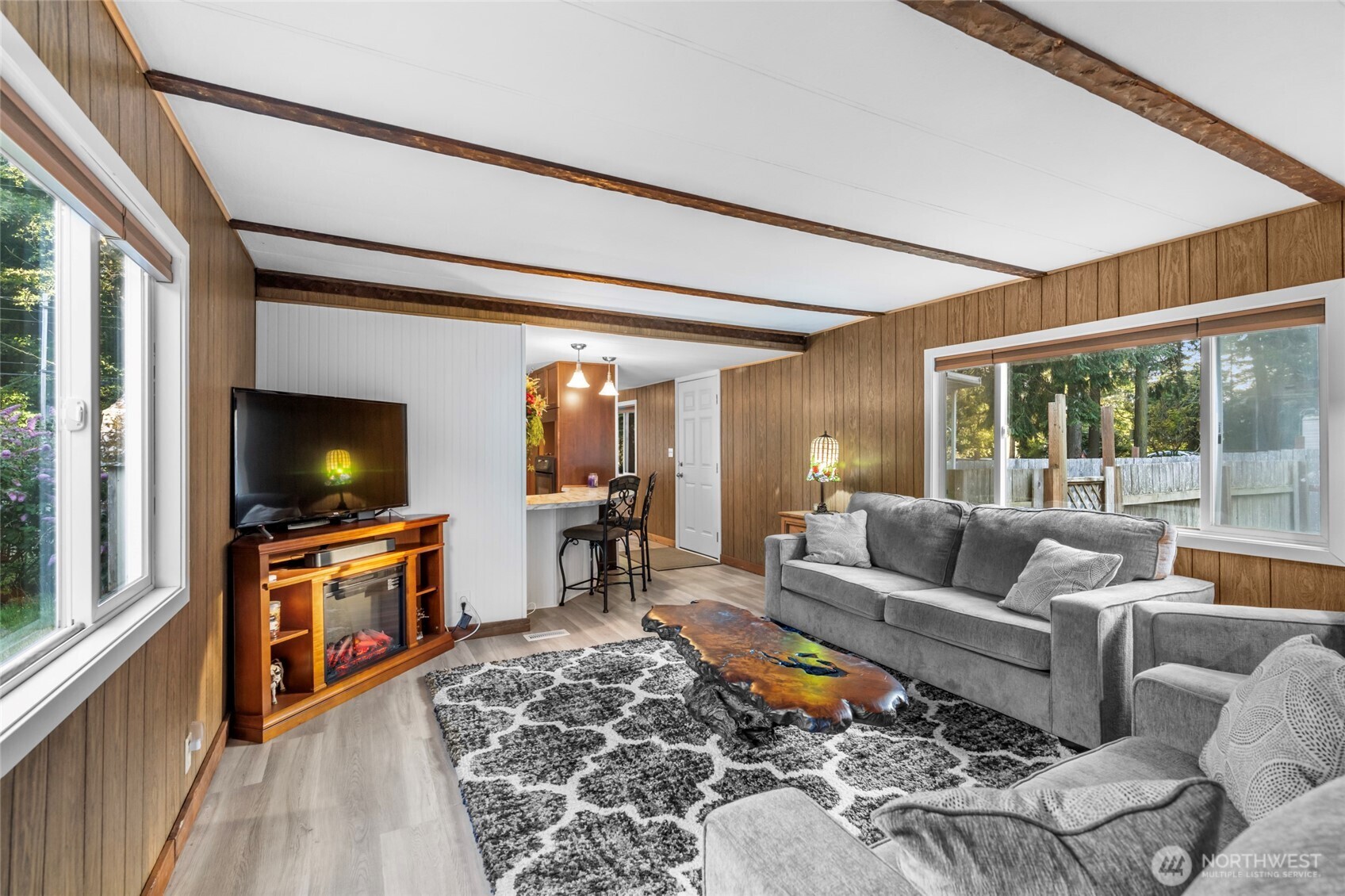590 Ocean View Drive