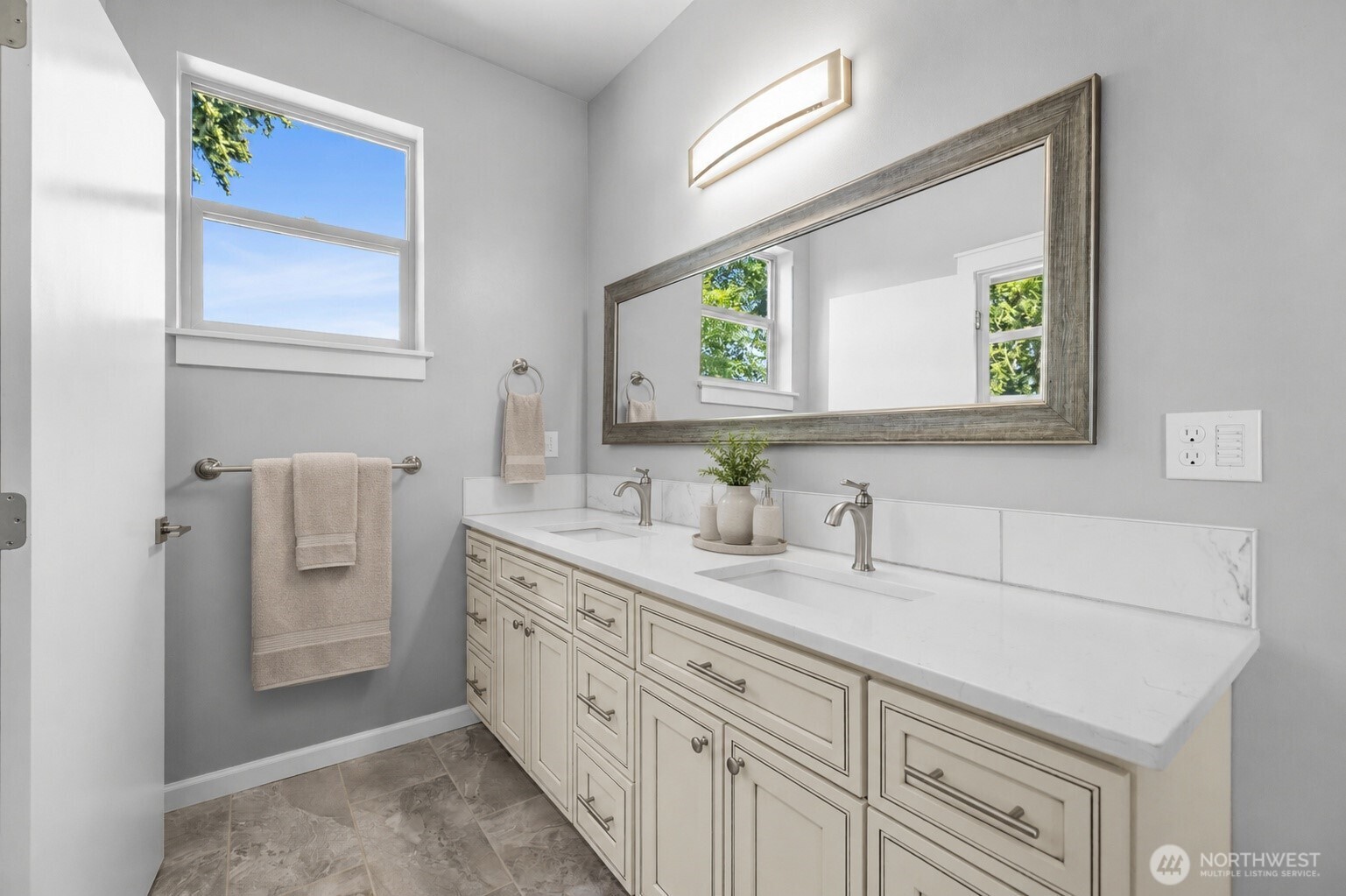 1505 Harbor View Court