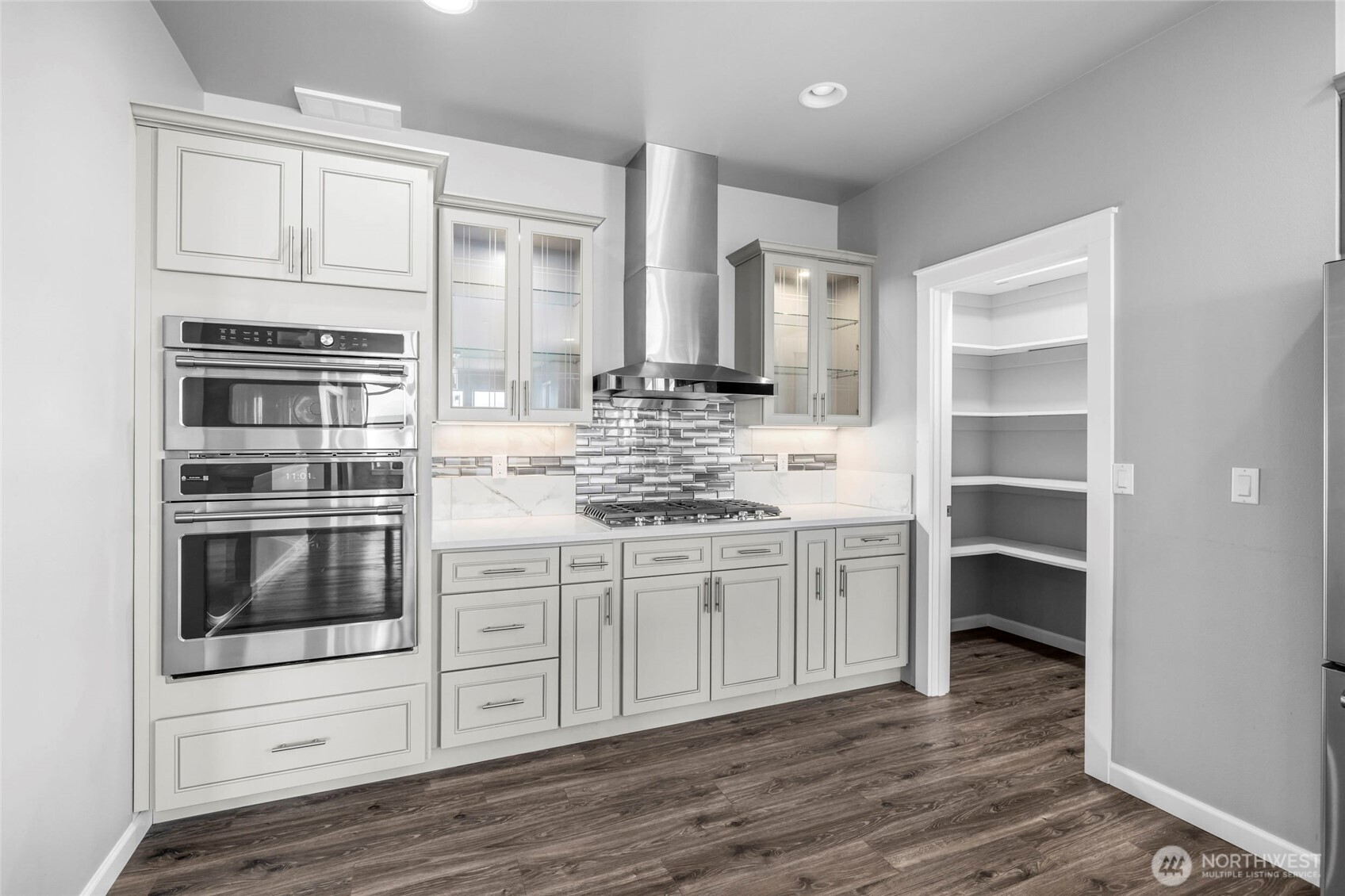 1505 Harbor View Court
