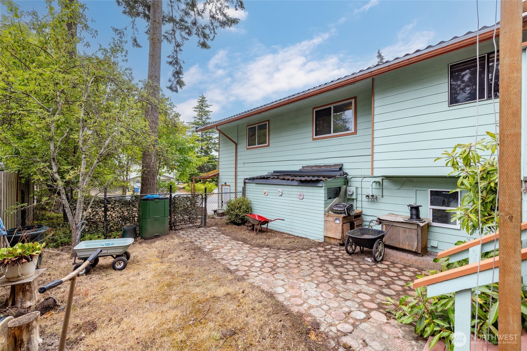 1127 SW Fairhaven Drive