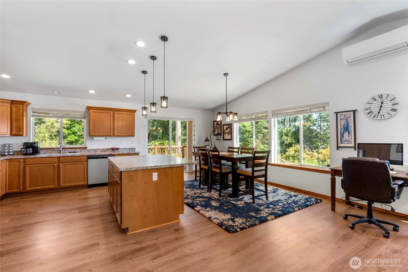 1415 Highland Drive