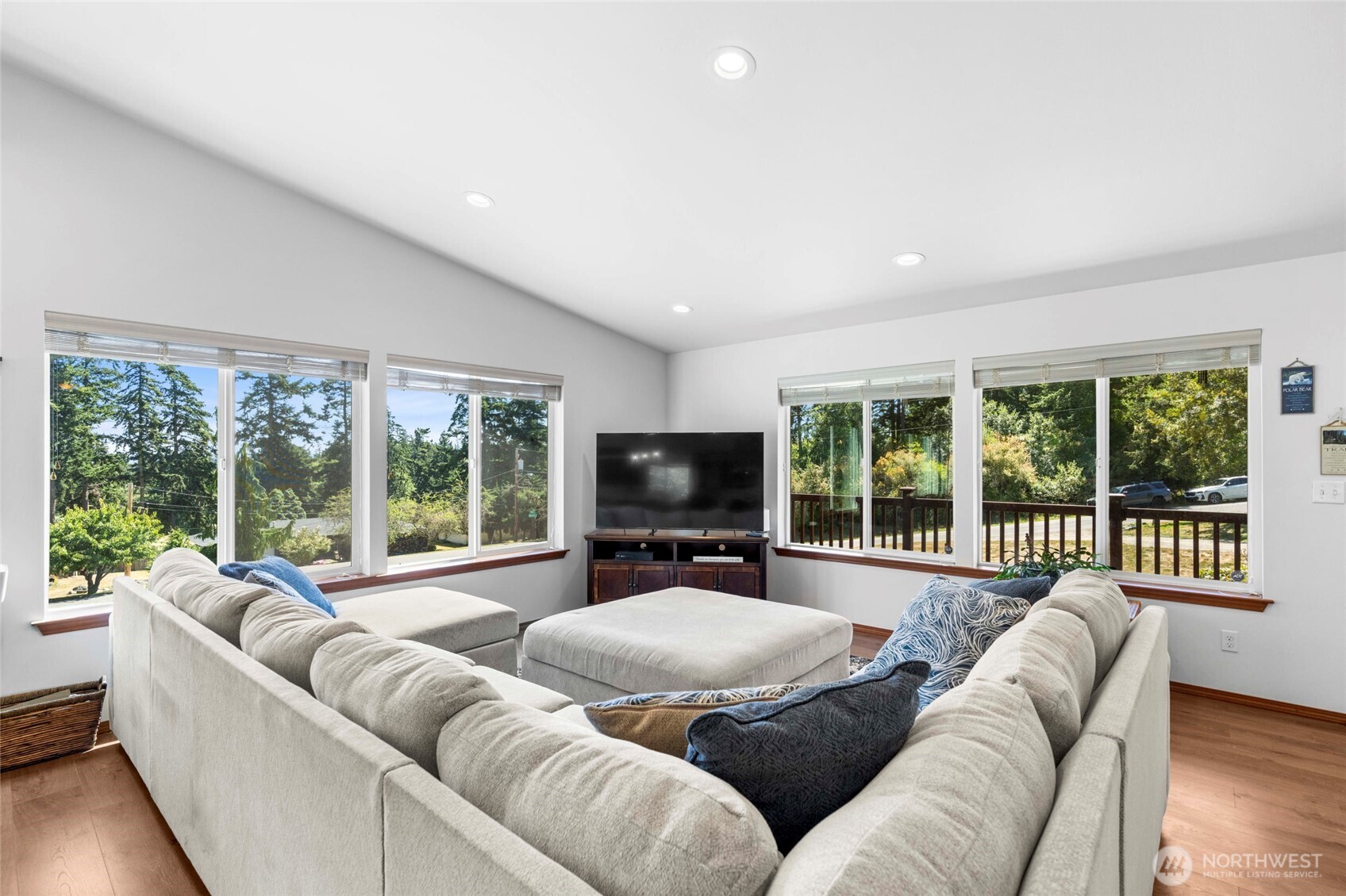 1415 Highland Drive