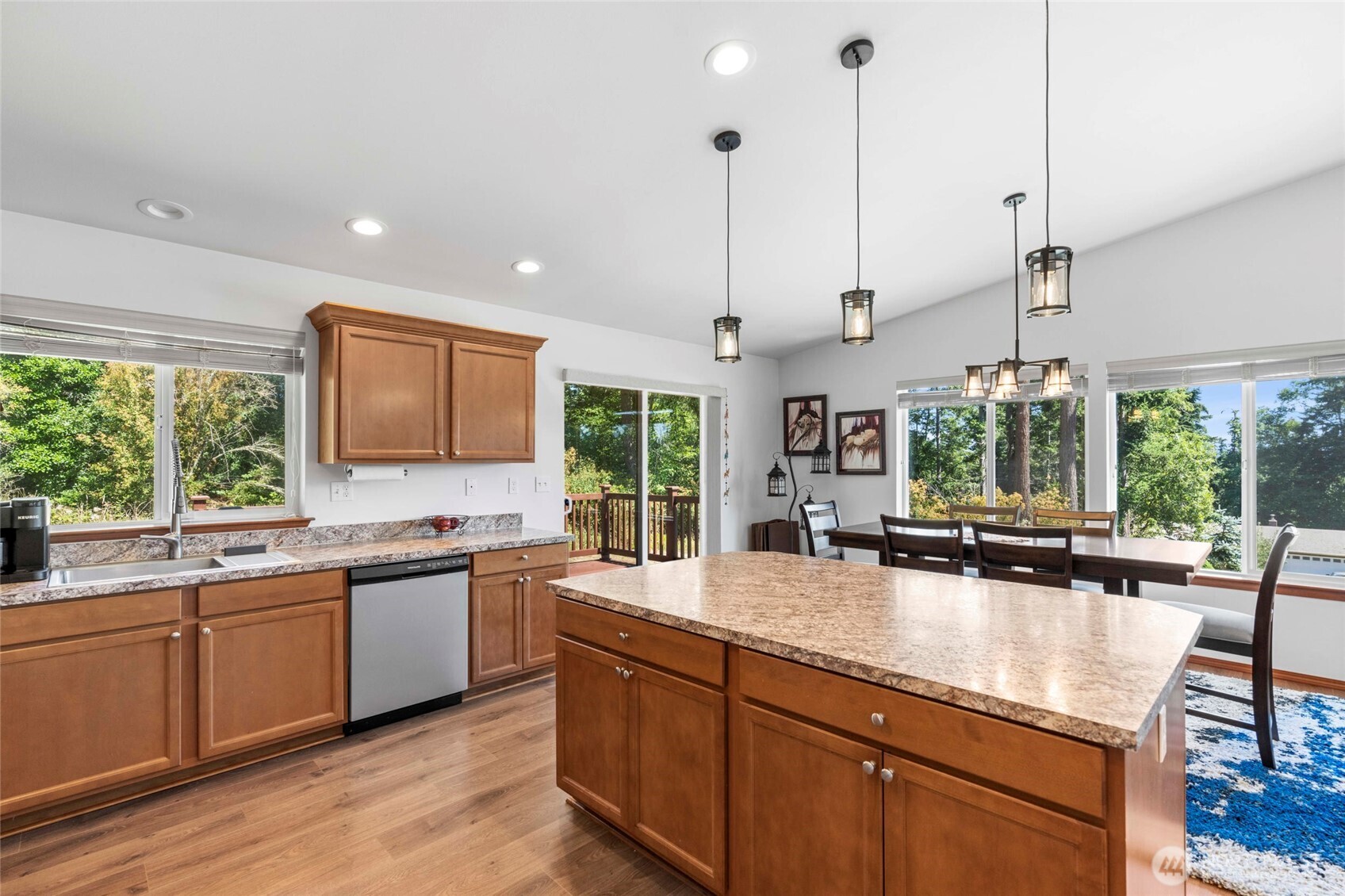 1415 Highland Drive