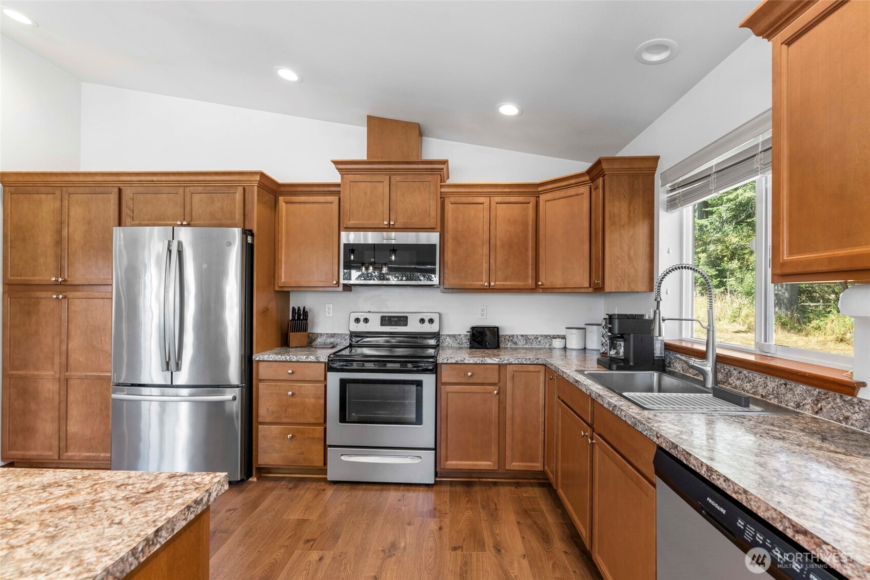 1415 Highland Drive