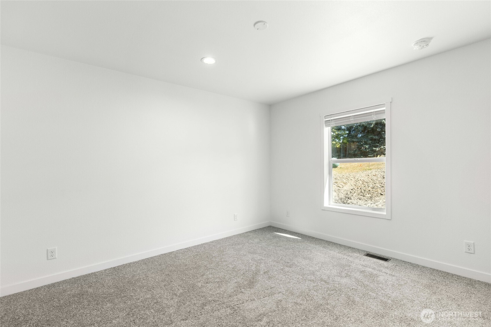 1243 Admirals Drive