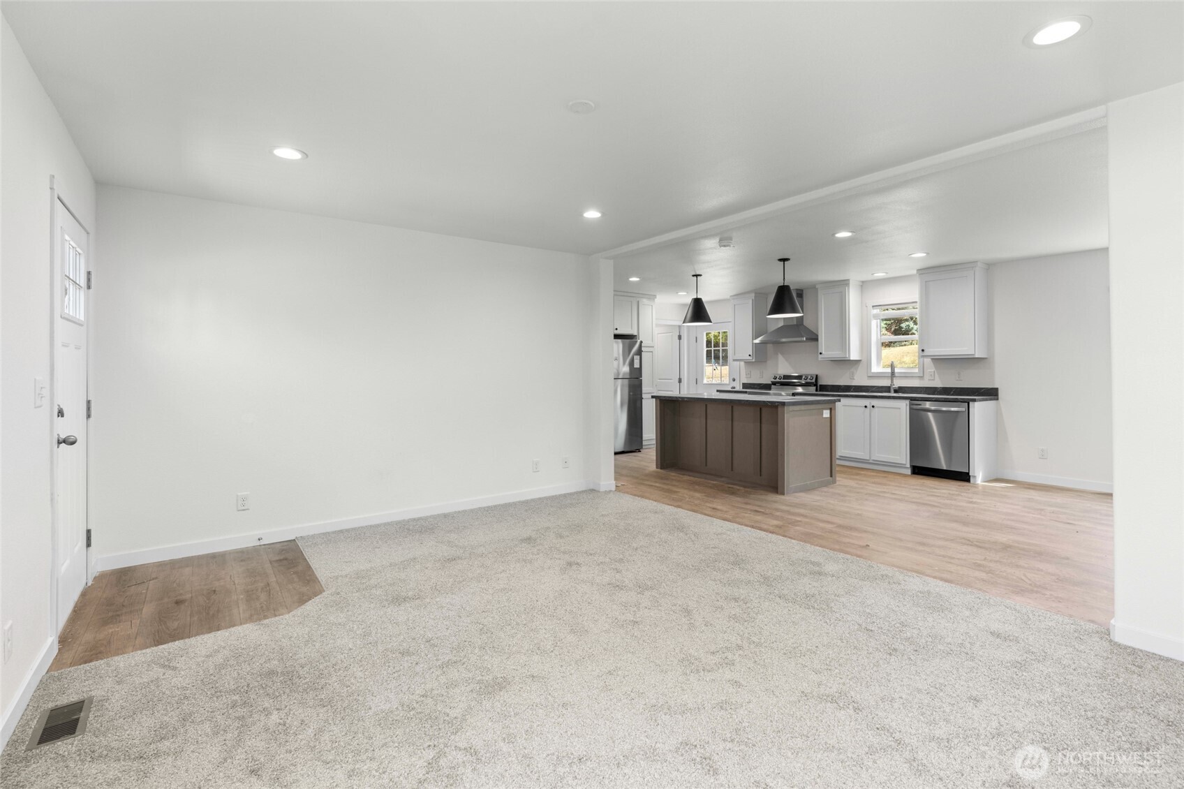 1243 Admirals Drive