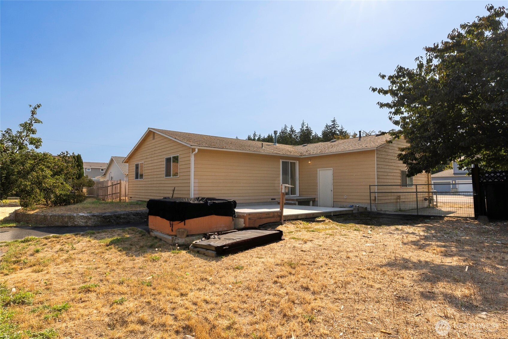 988 Ridgeway Drive