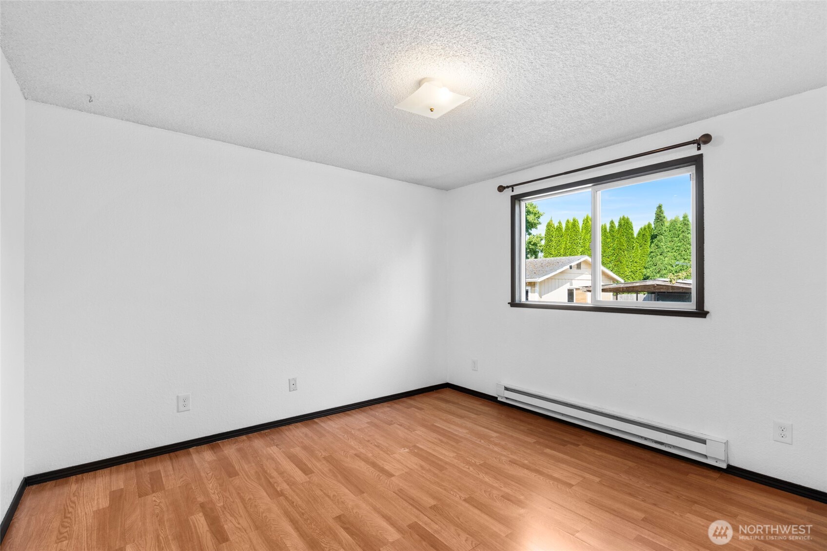 988 Ridgeway Drive