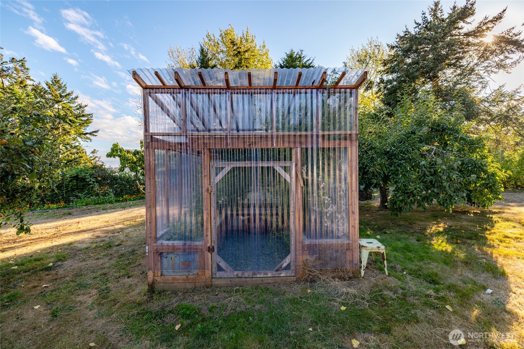 1407 Arnold Road