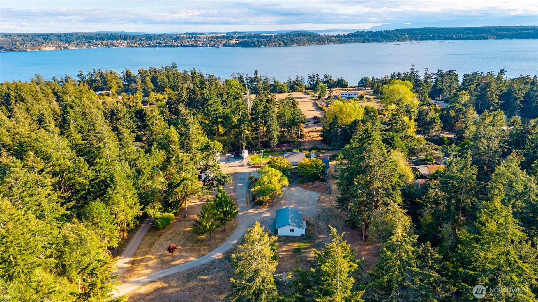 1407 Arnold Road