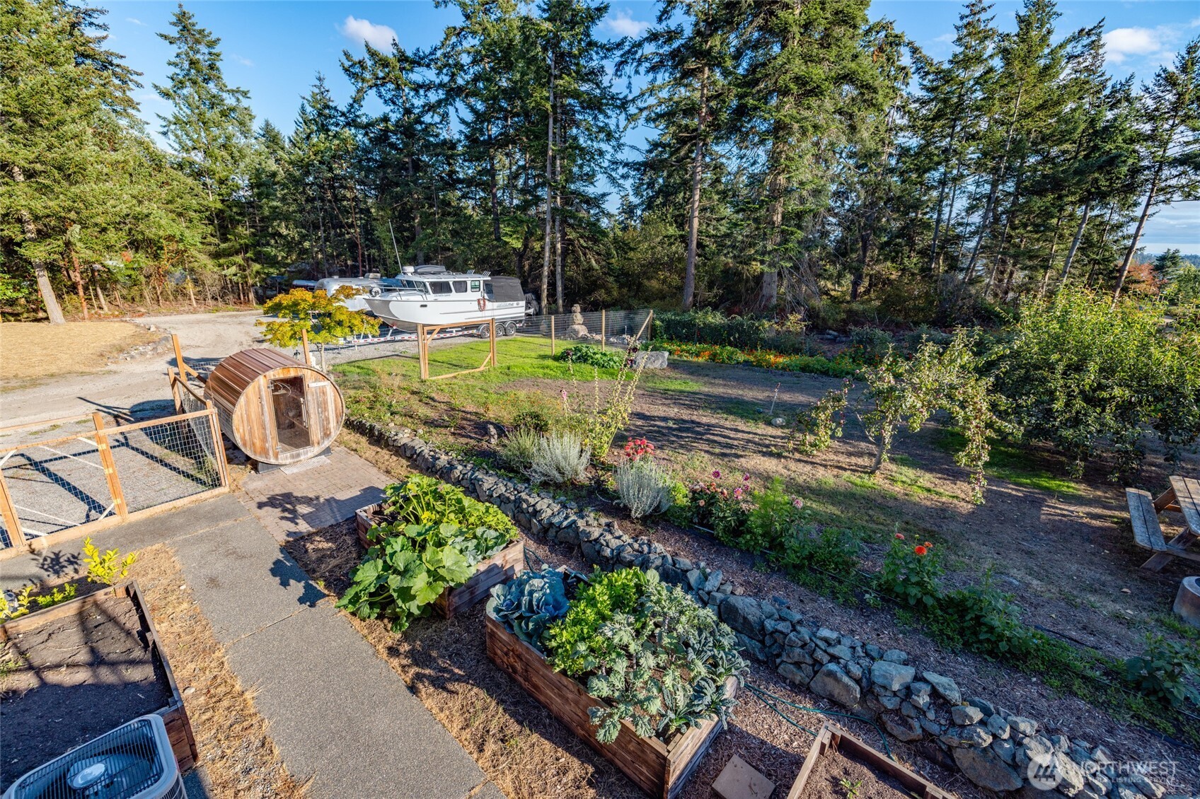 1407 Arnold Road