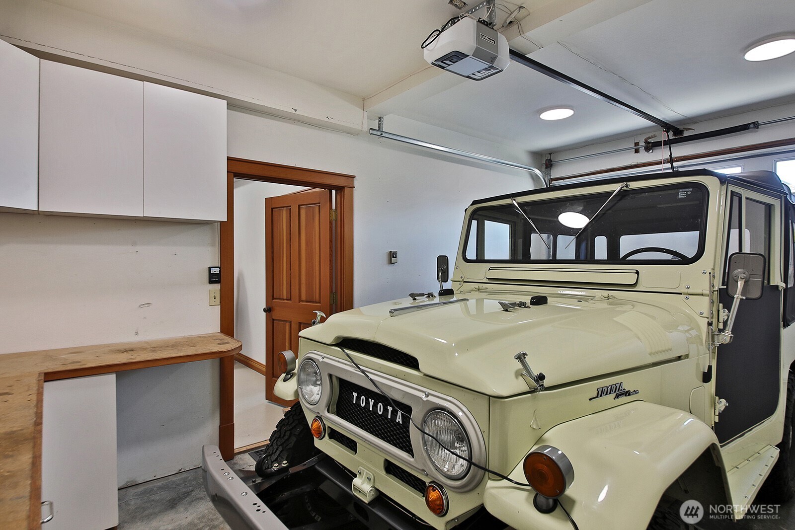 6598 Columbia Beach Dr.