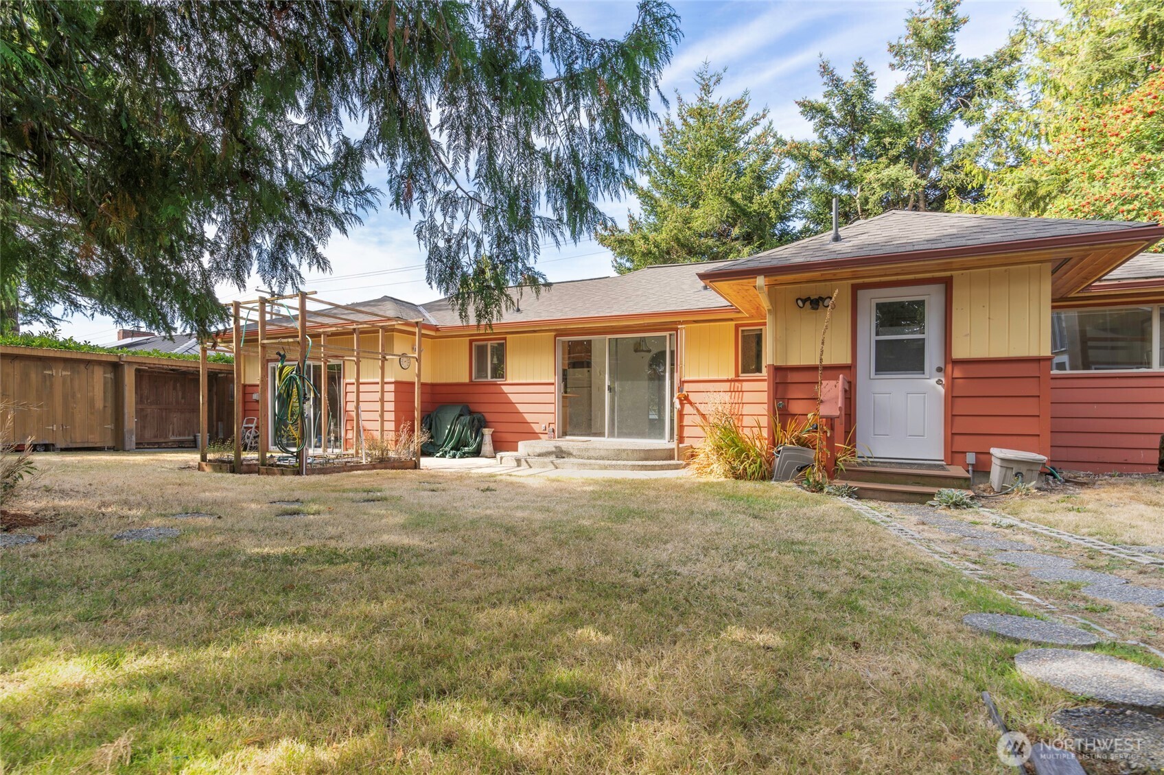 344 SE O'Leary Street