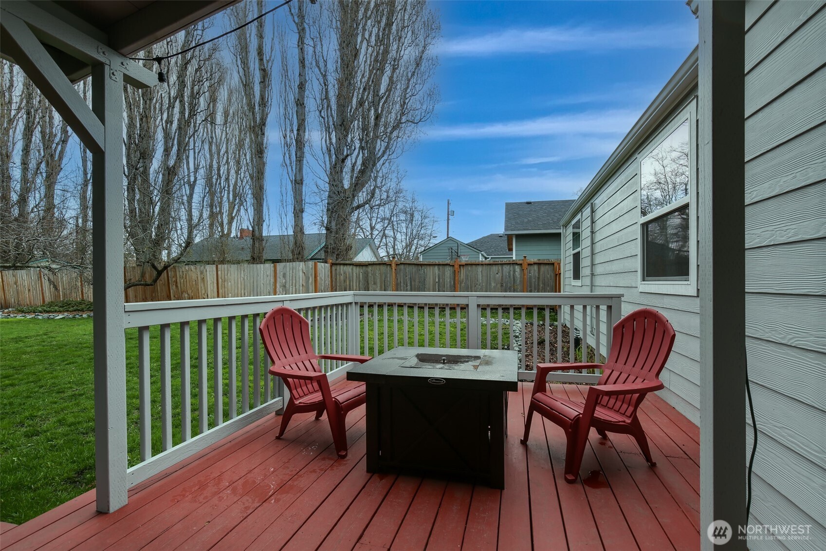 950 SE 4th Avenue