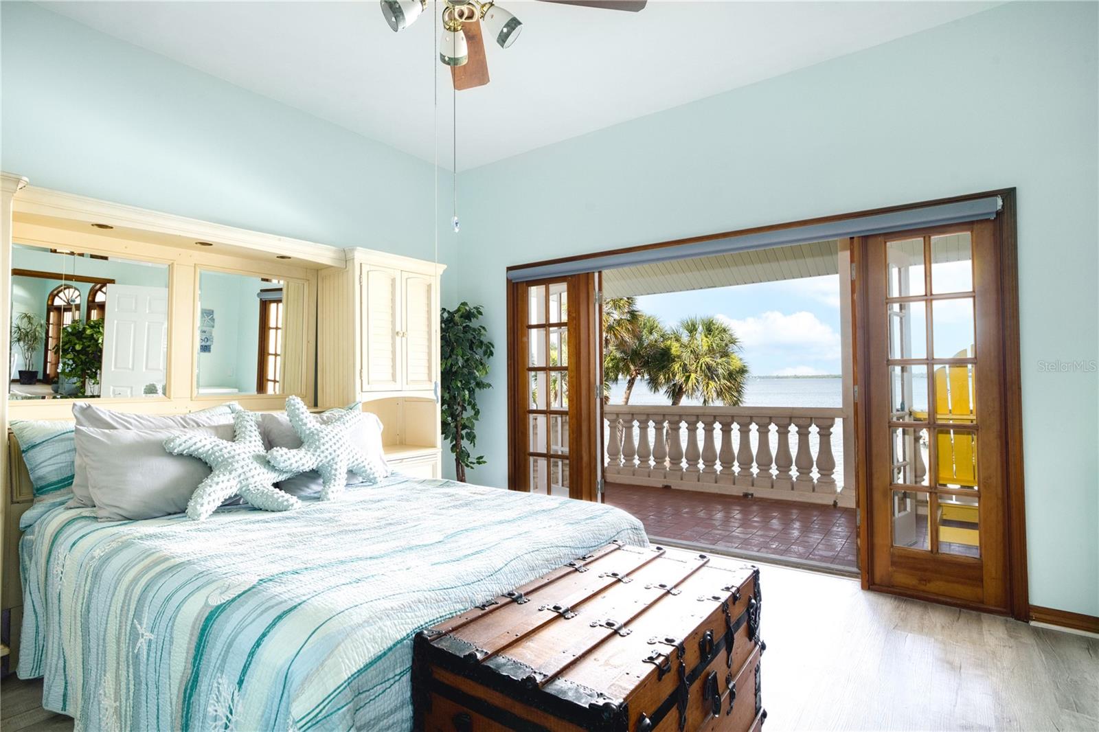 4324 14TH STREET CIRCLE