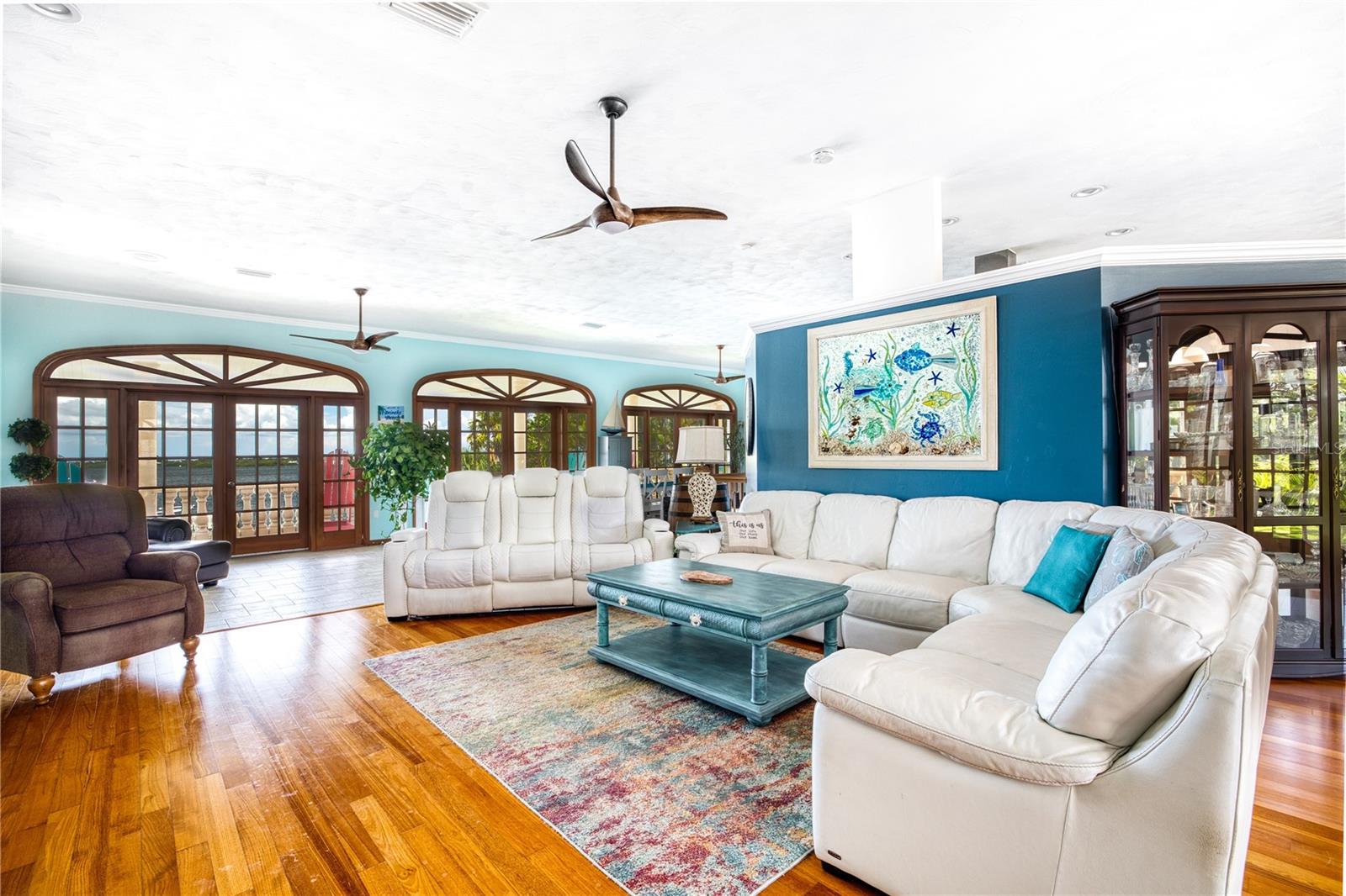 4324 14TH STREET CIRCLE