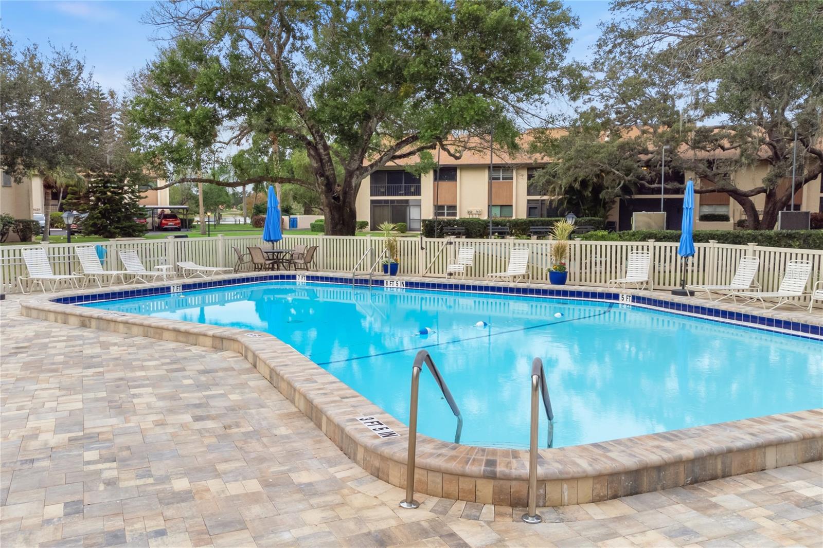 2644 CLUBHOUSE DR #101