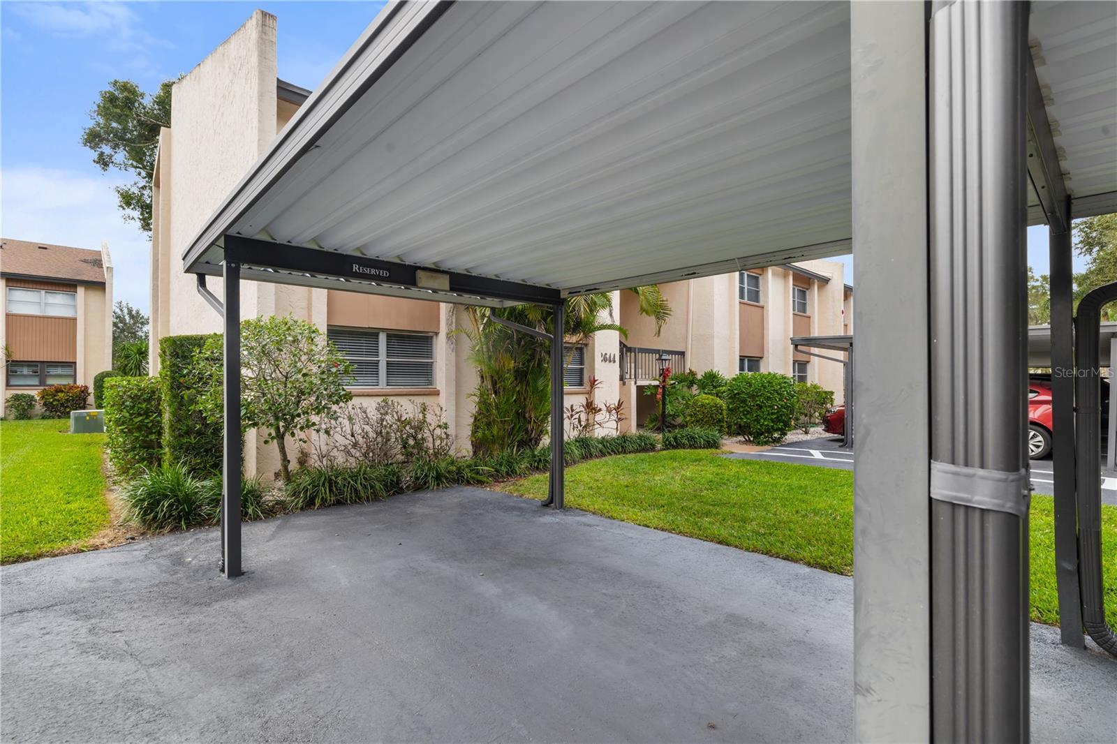 2644 CLUBHOUSE DR #101