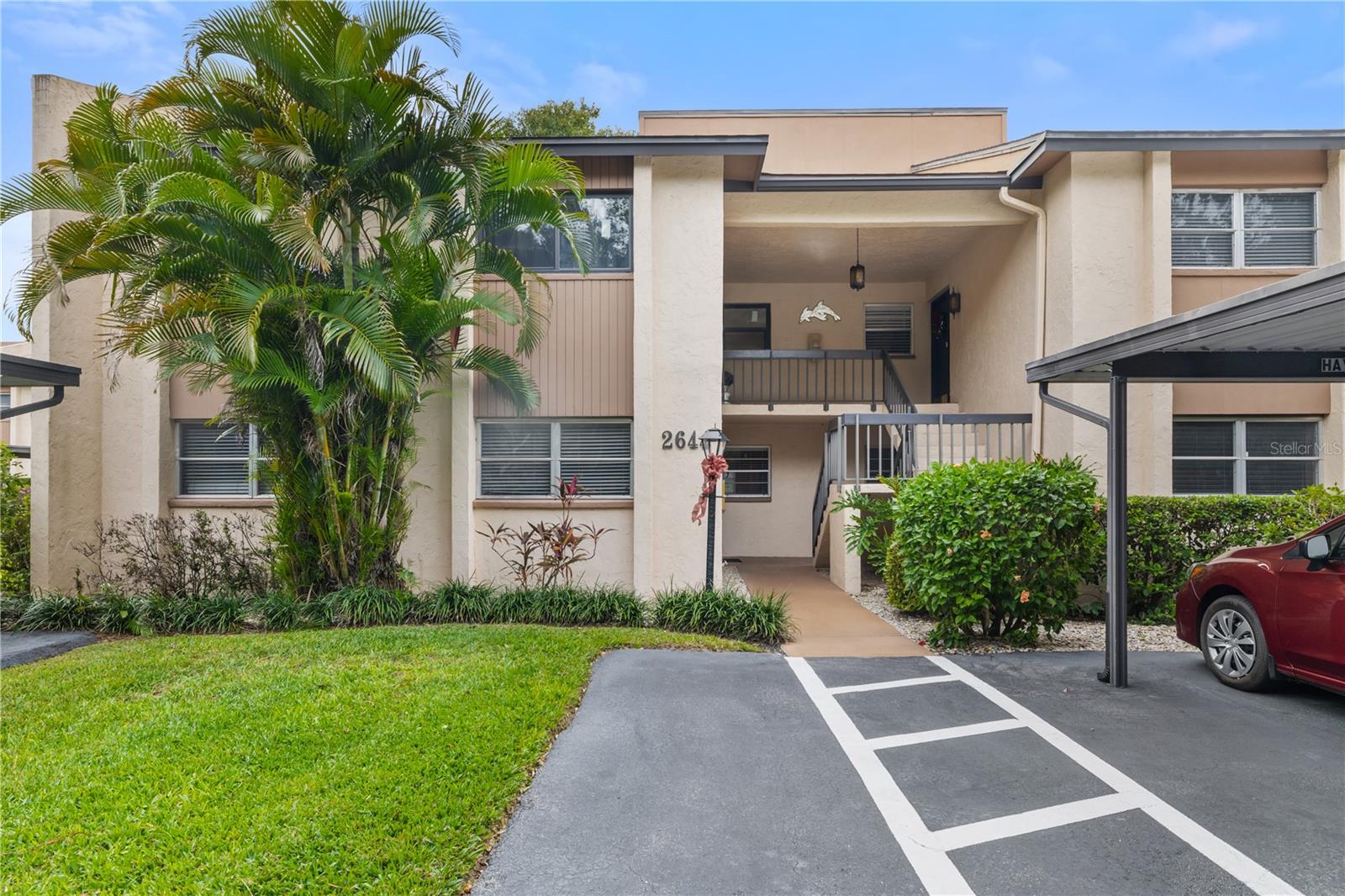 2644 CLUBHOUSE DR #101
