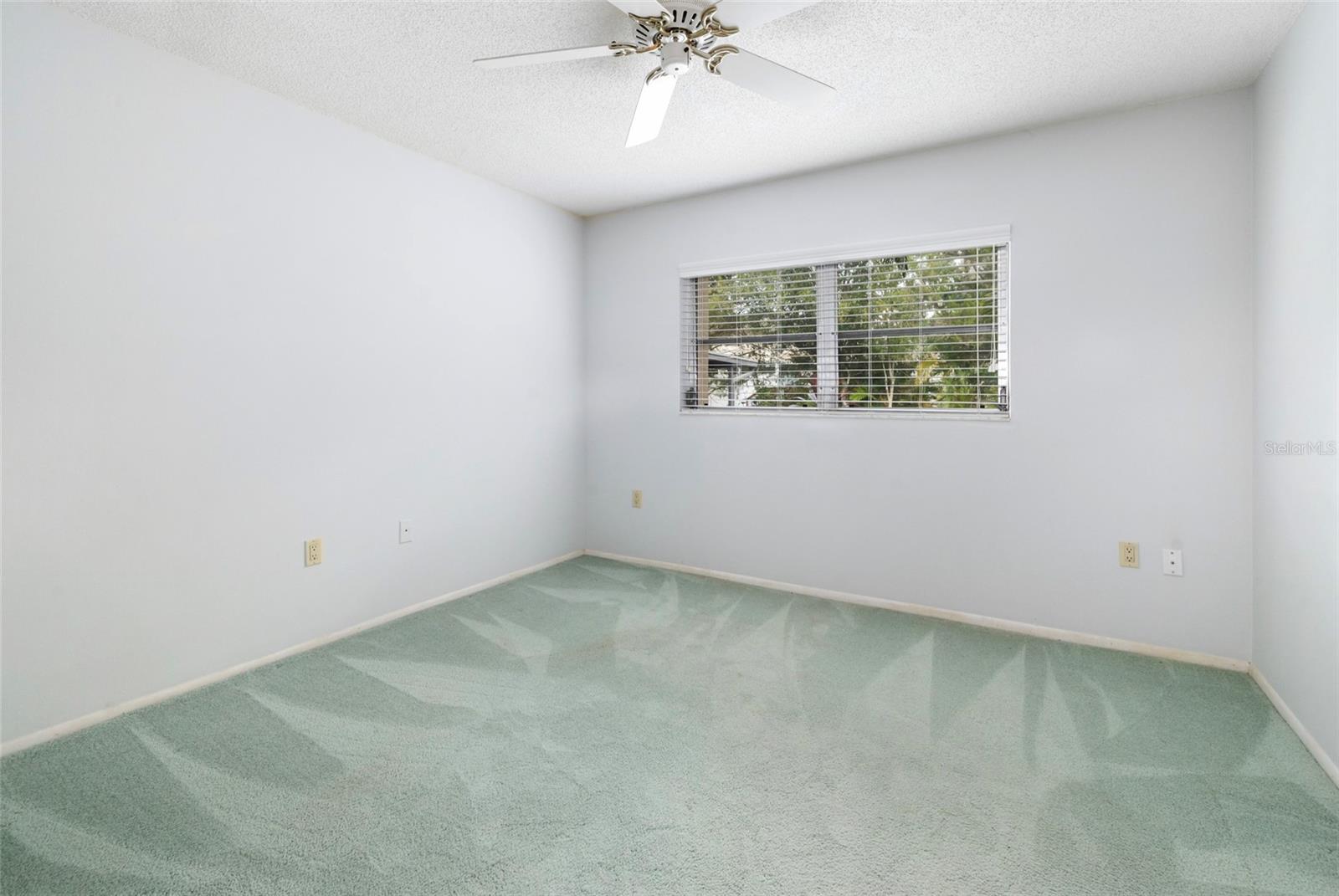 2644 CLUBHOUSE DR #101