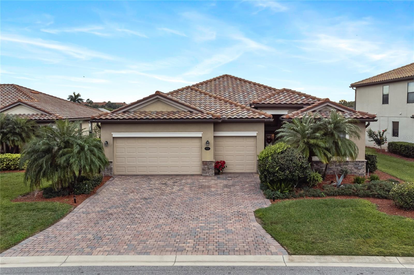 6720 WILD LAKE TER