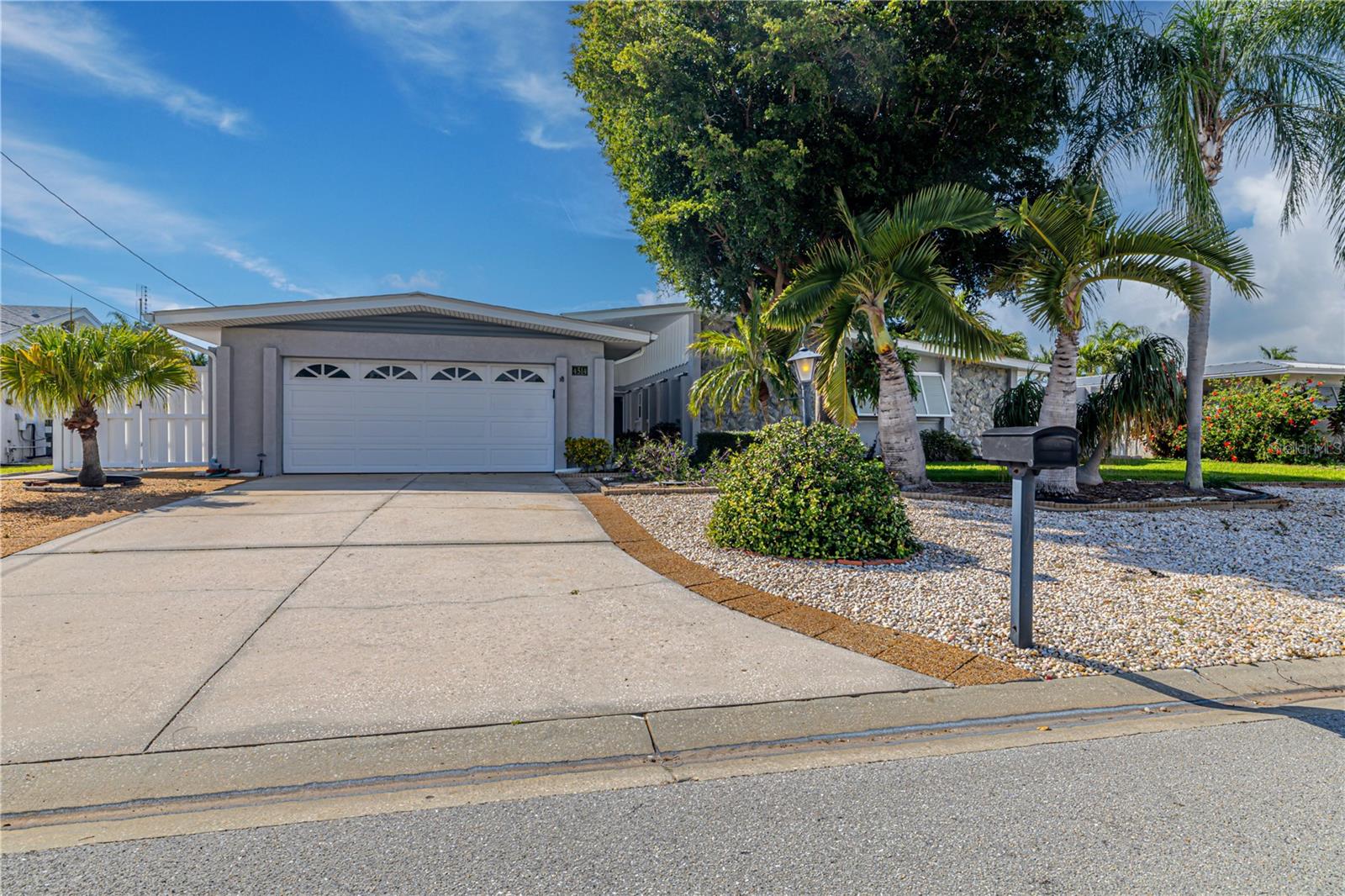 4514 CORAL BLVD