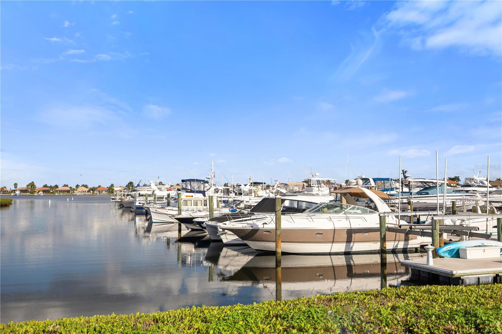 611 RIVIERA DUNES WAY #108