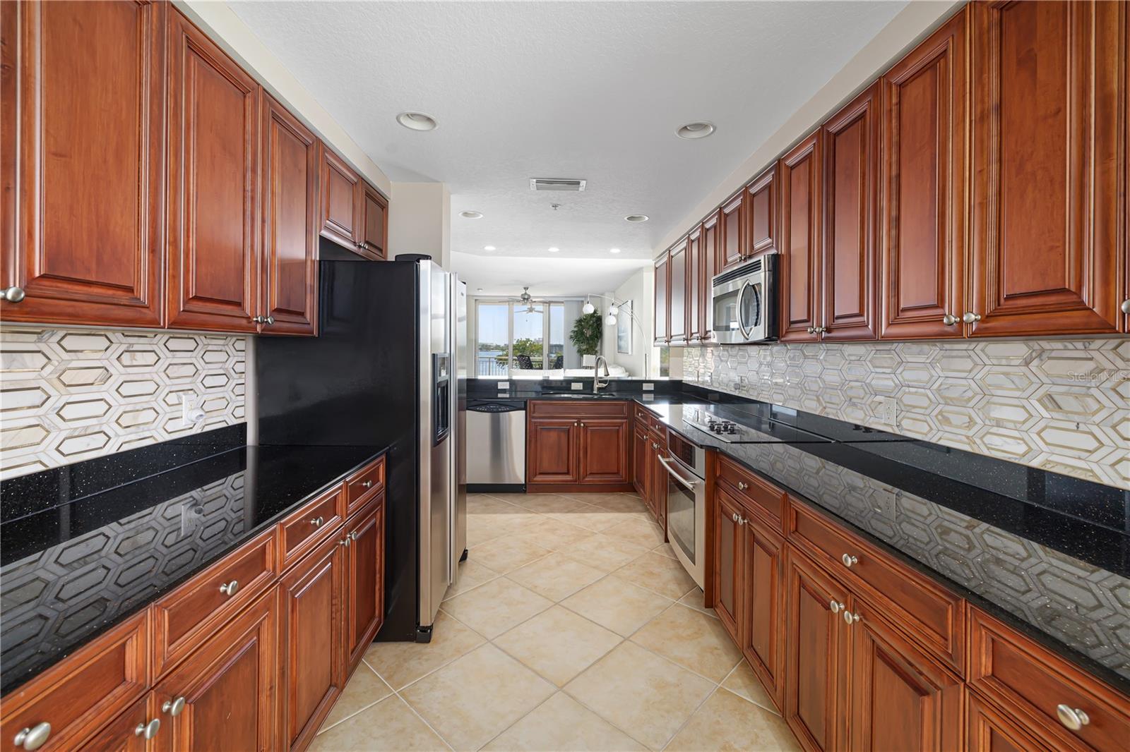 611 RIVIERA DUNES WAY #108