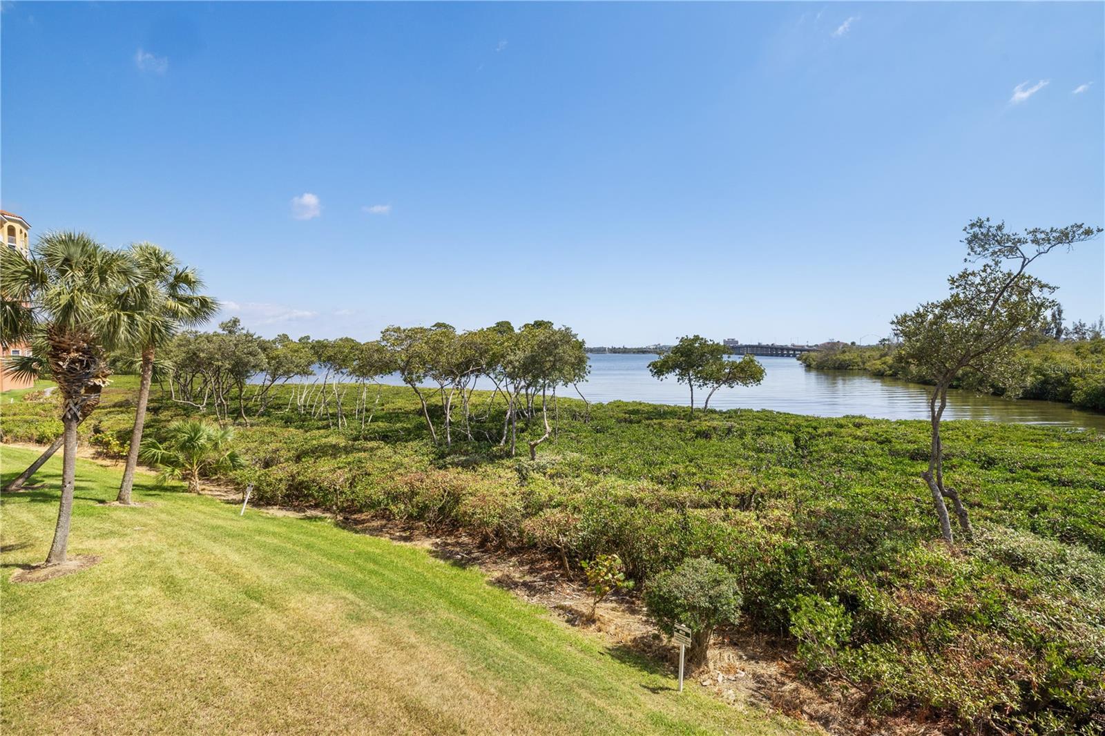 611 RIVIERA DUNES WAY #108