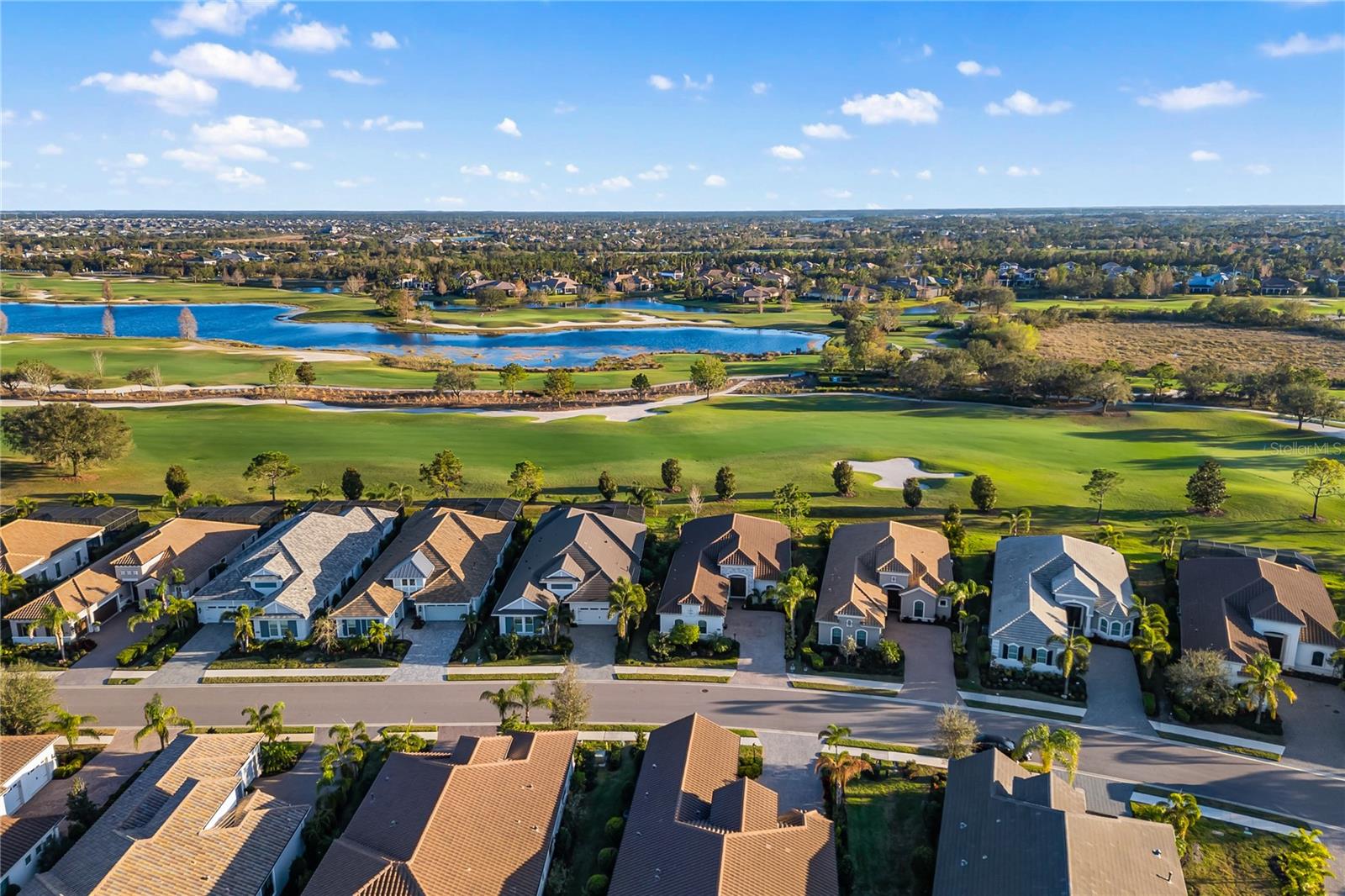 15520 CASTLE PARK TER