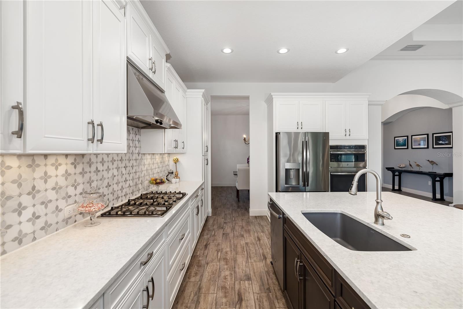15520 CASTLE PARK TER