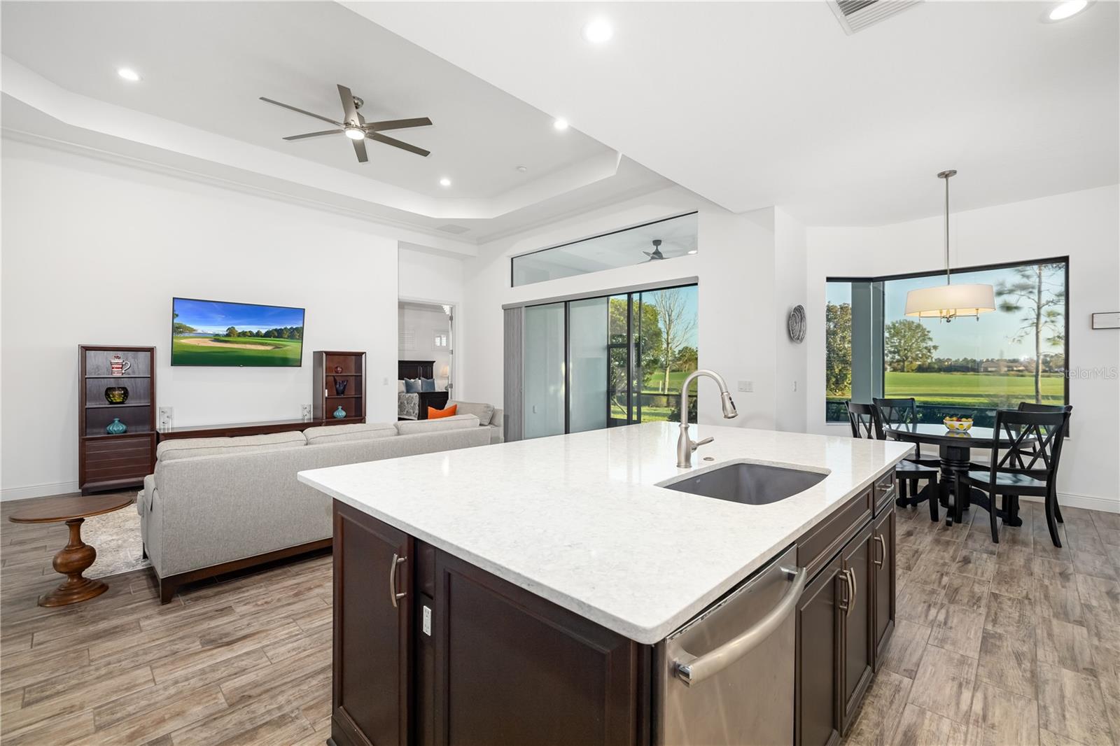 15520 CASTLE PARK TER