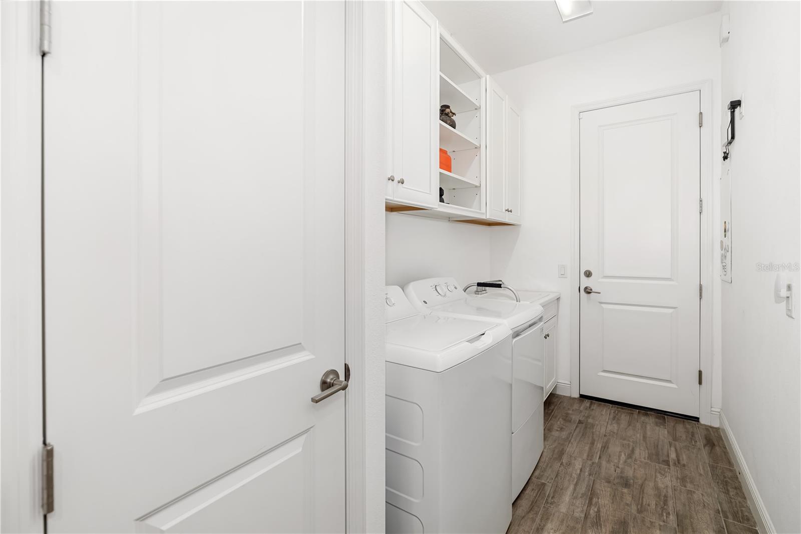 15520 CASTLE PARK TER
