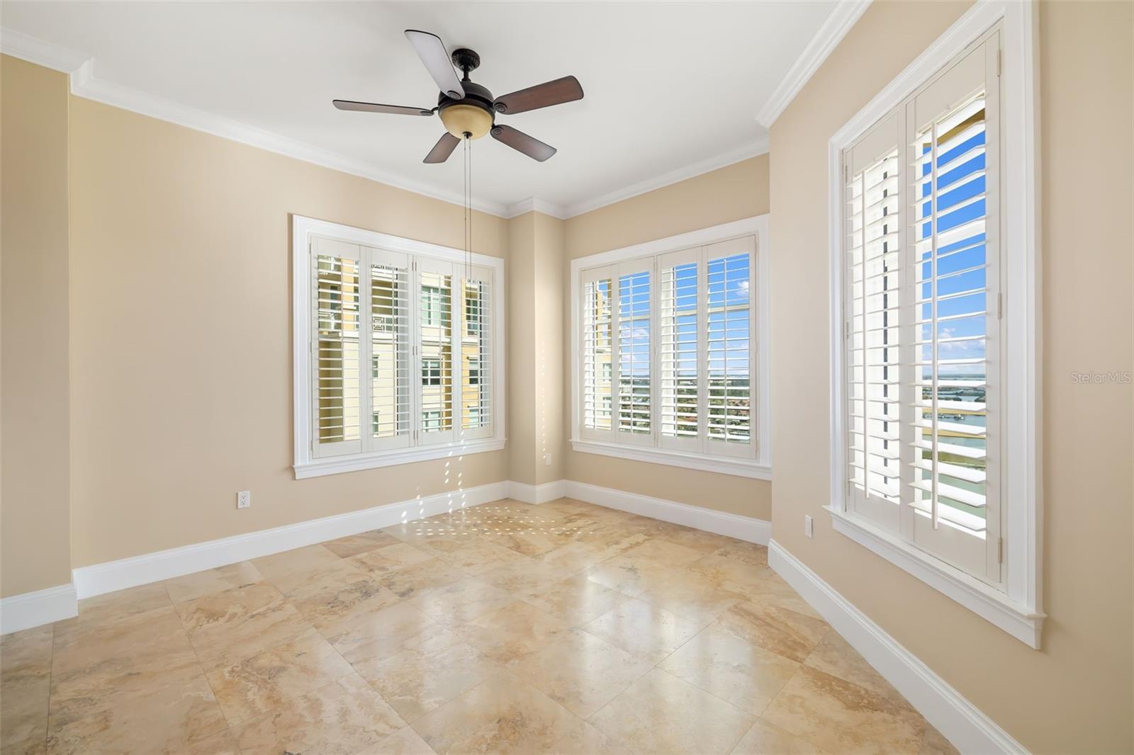 130 RIVIERA DUNES WAY #1201
