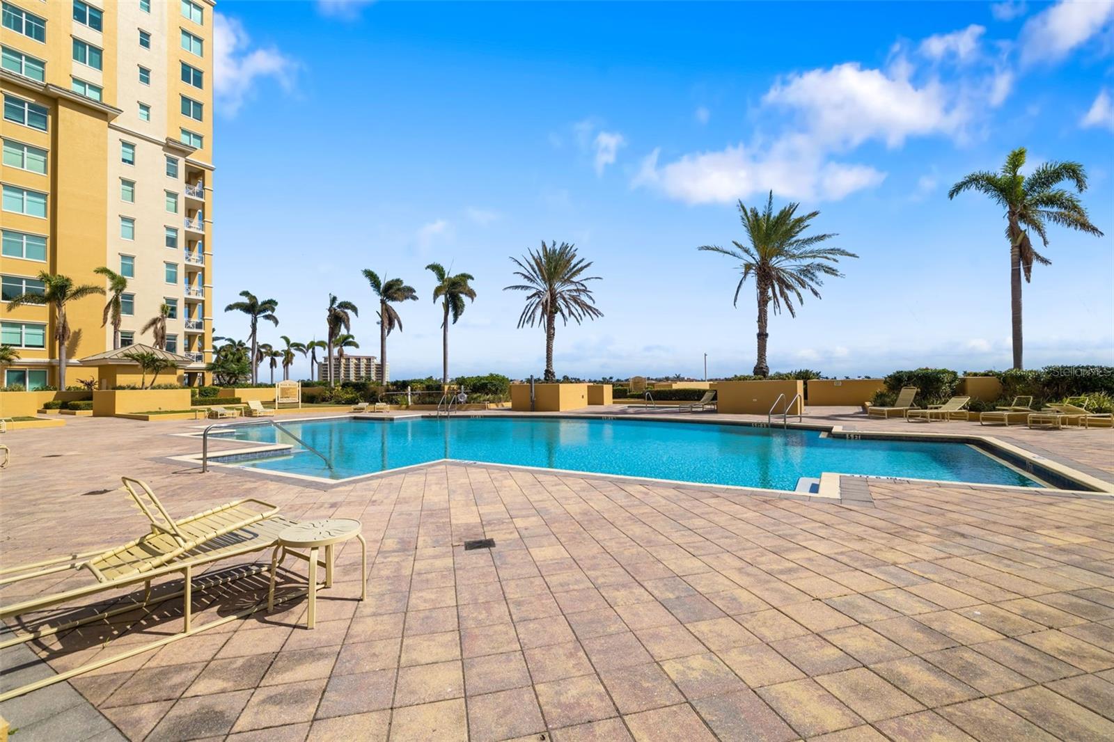 130 RIVIERA DUNES WAY #1201
