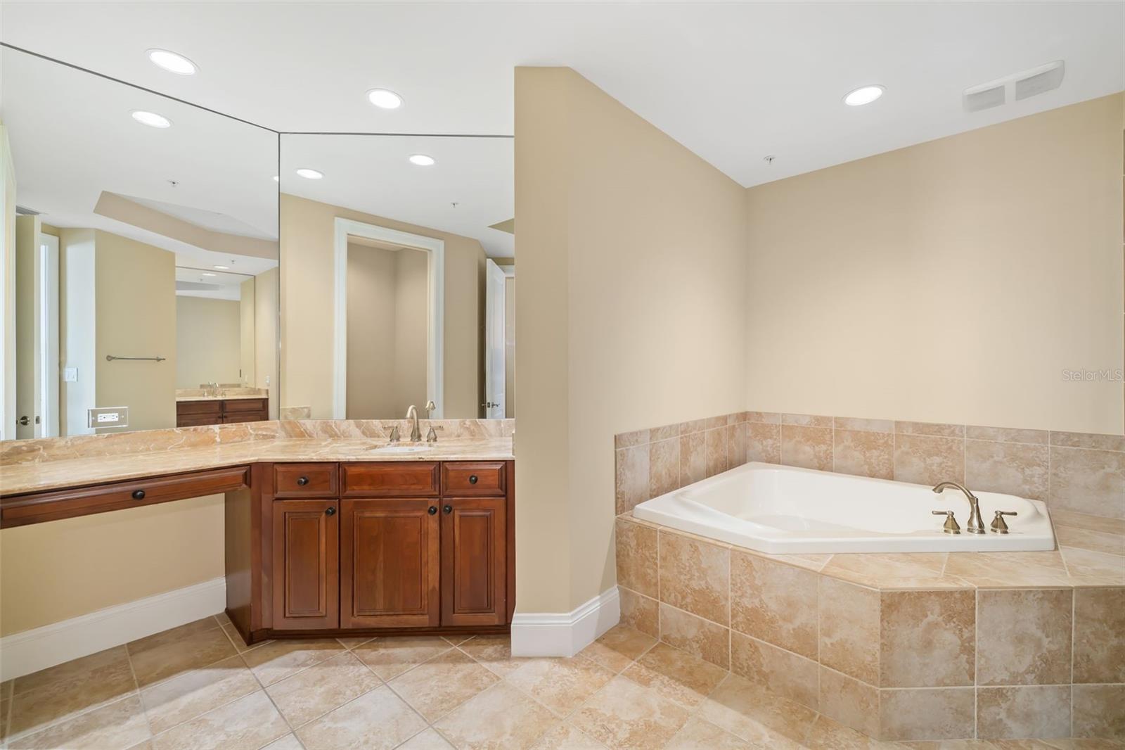 130 RIVIERA DUNES WAY #1201