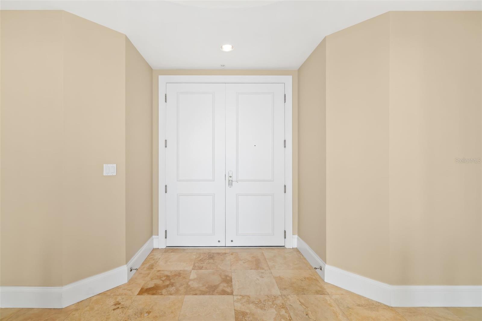 130 RIVIERA DUNES WAY #1201