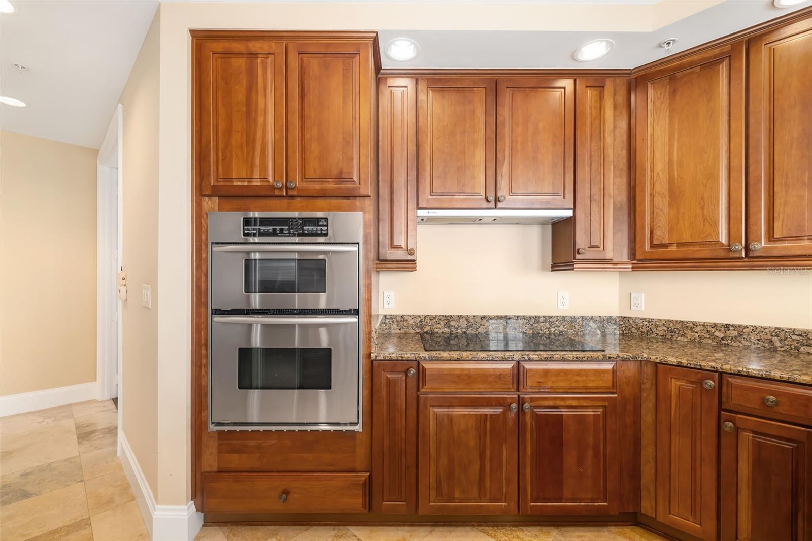130 RIVIERA DUNES WAY #1201
