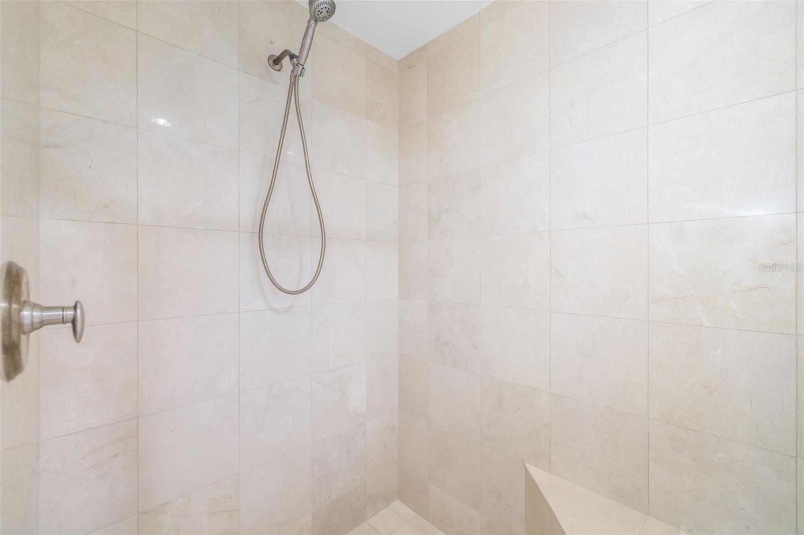 130 RIVIERA DUNES WAY #902